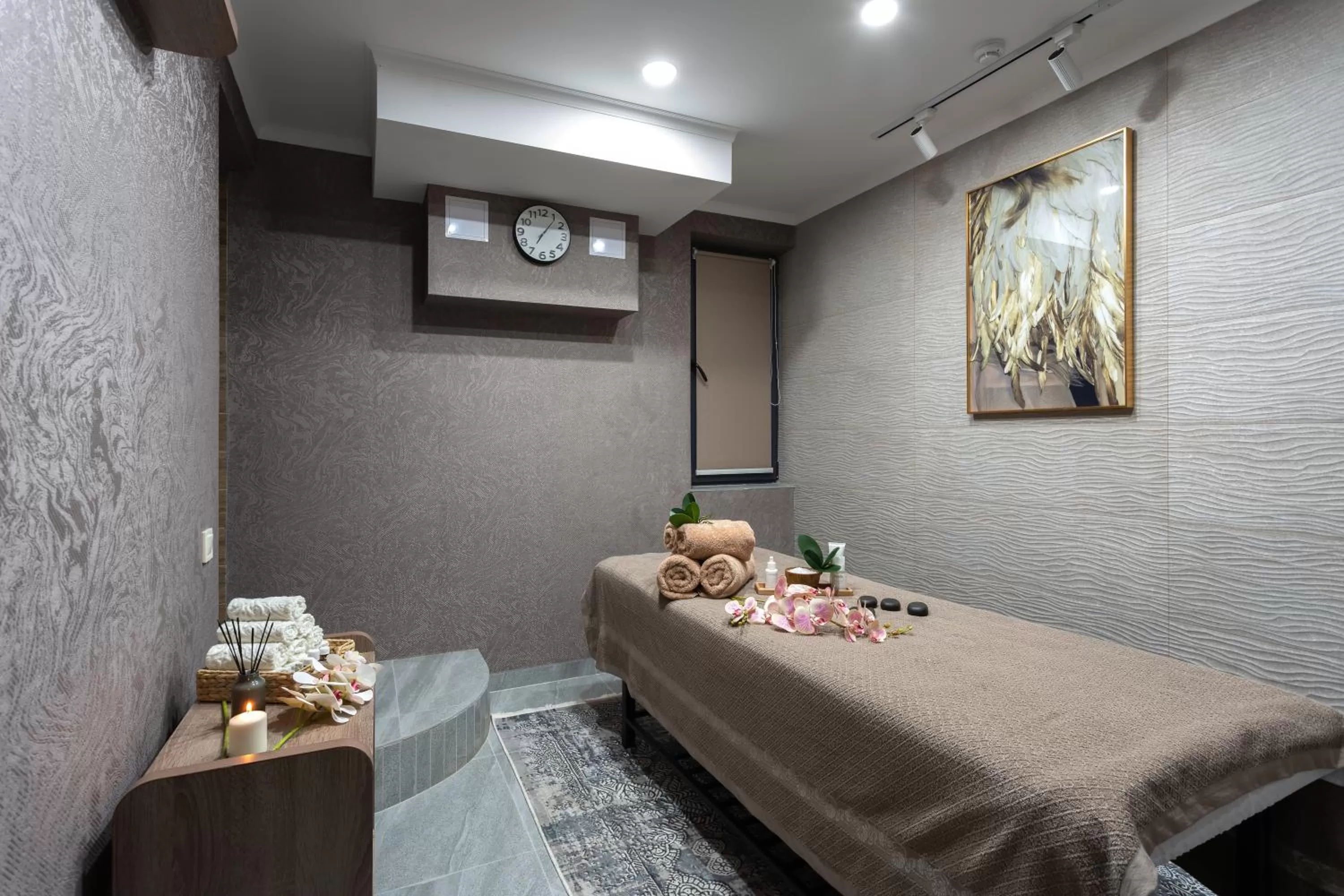 Massage in OSCAR BOUTIQUE HOTEL