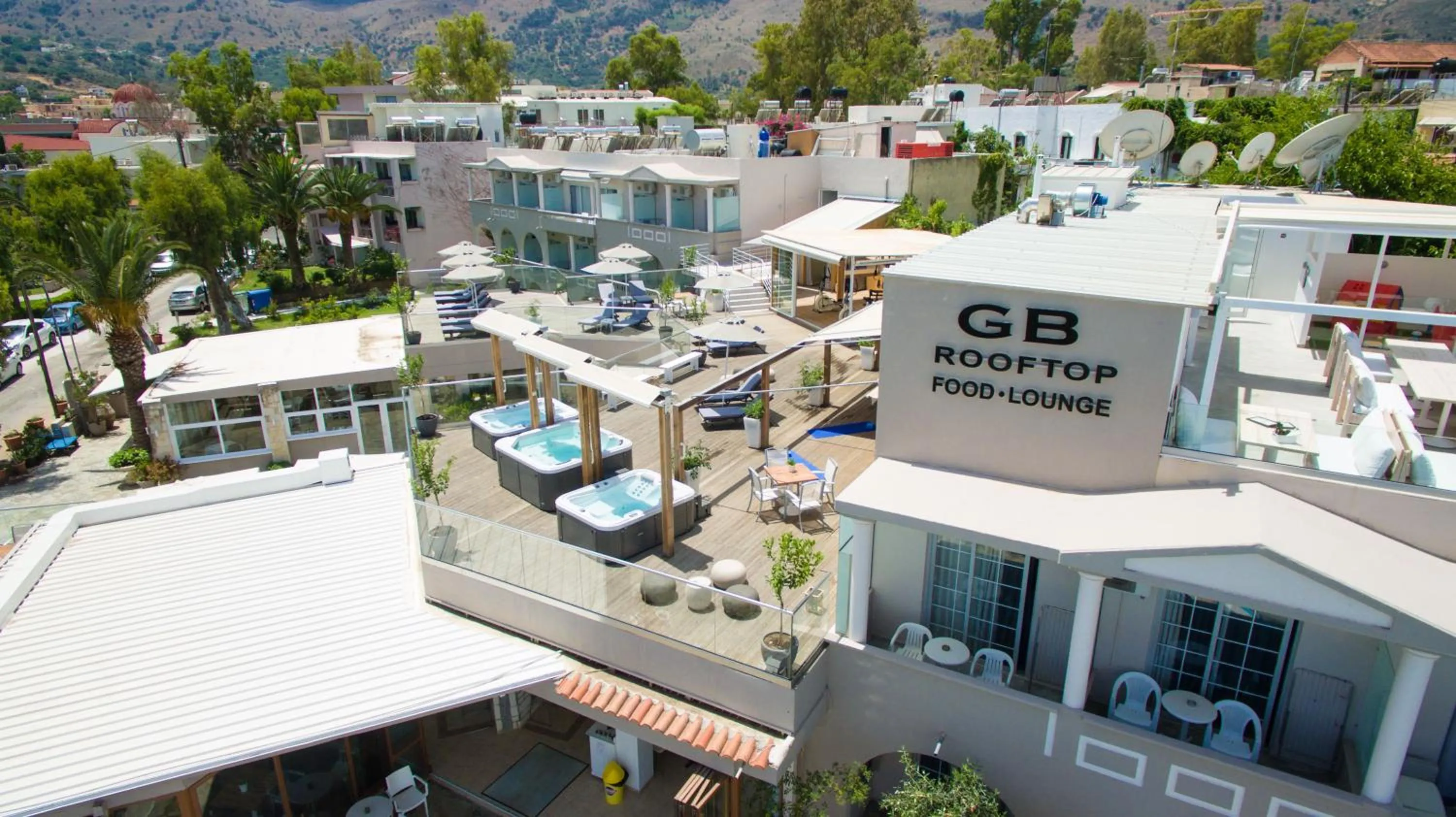Hot Tub in Georgioupolis Beach Hotel