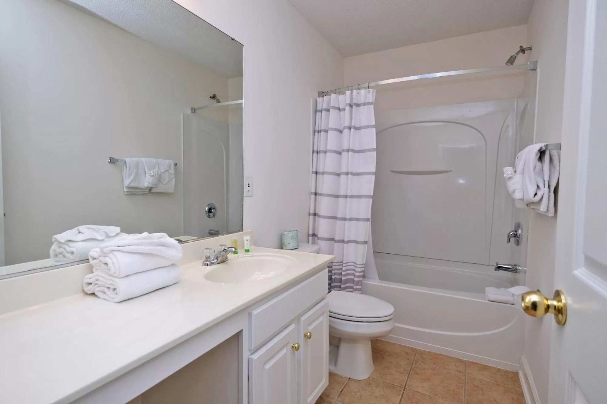 Bathroom in Barefoot Resort Golf & Yacht Club Villas
