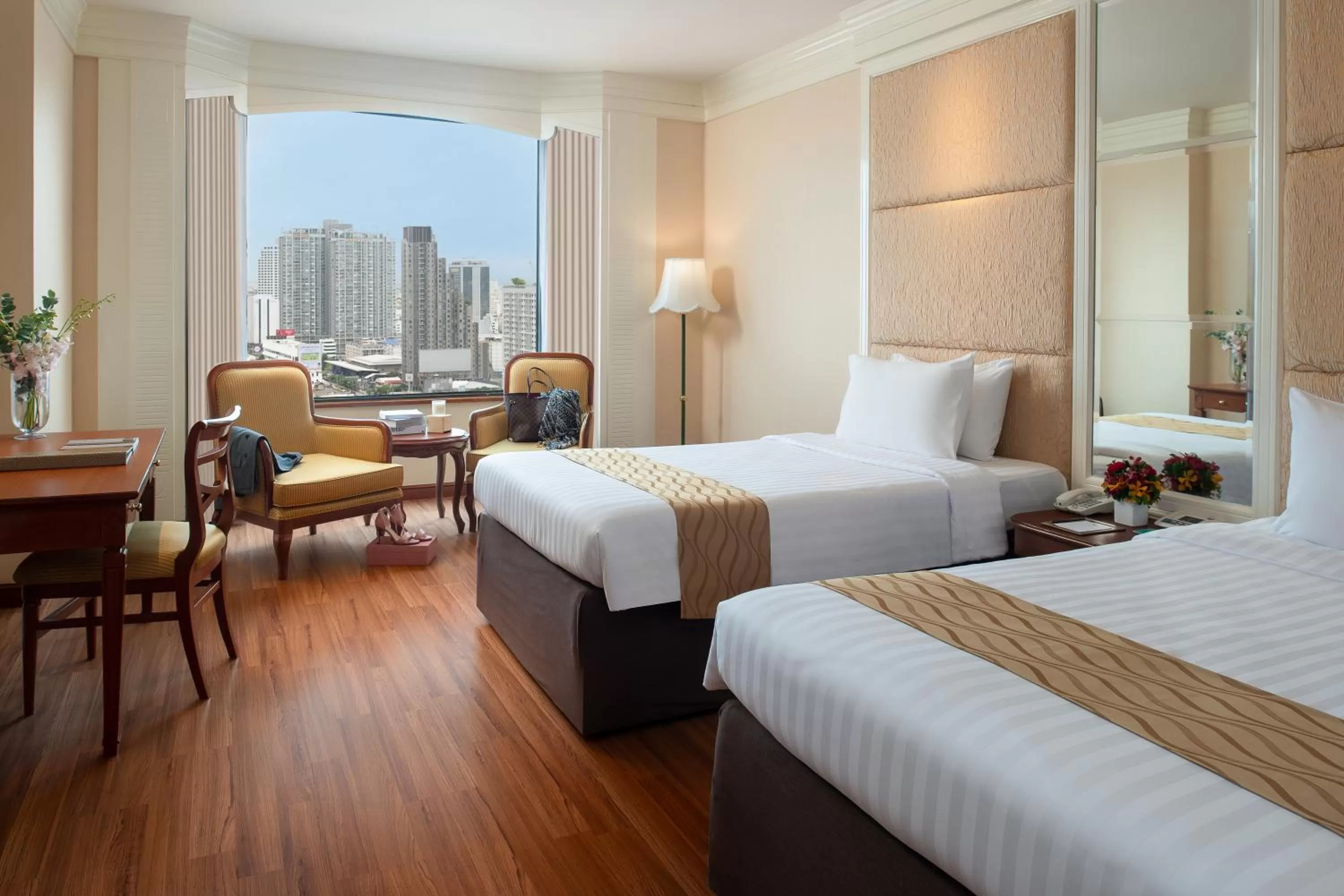 Bedroom, Bed in The Emerald Hotel