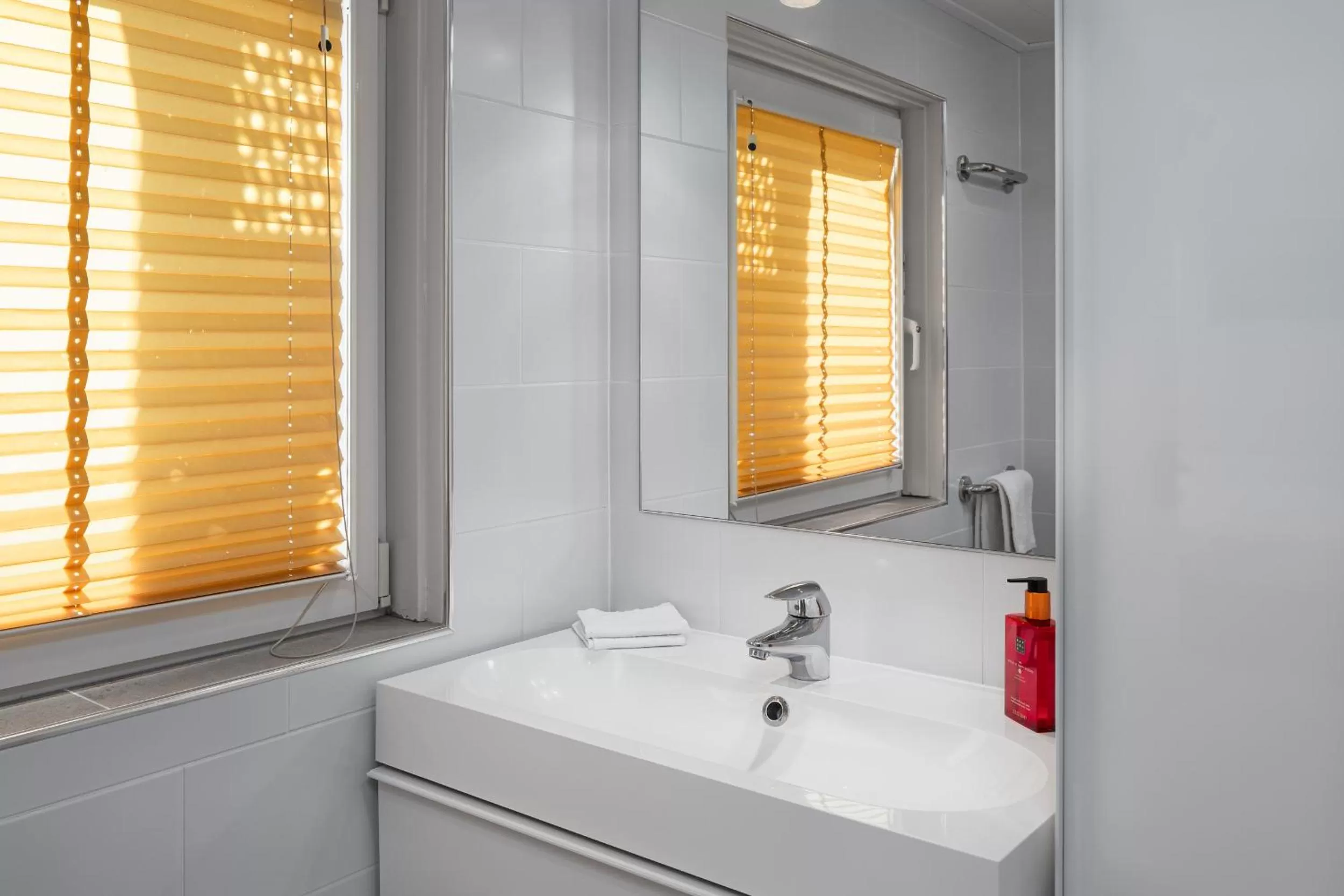 Bathroom in Hotel ter Duyn