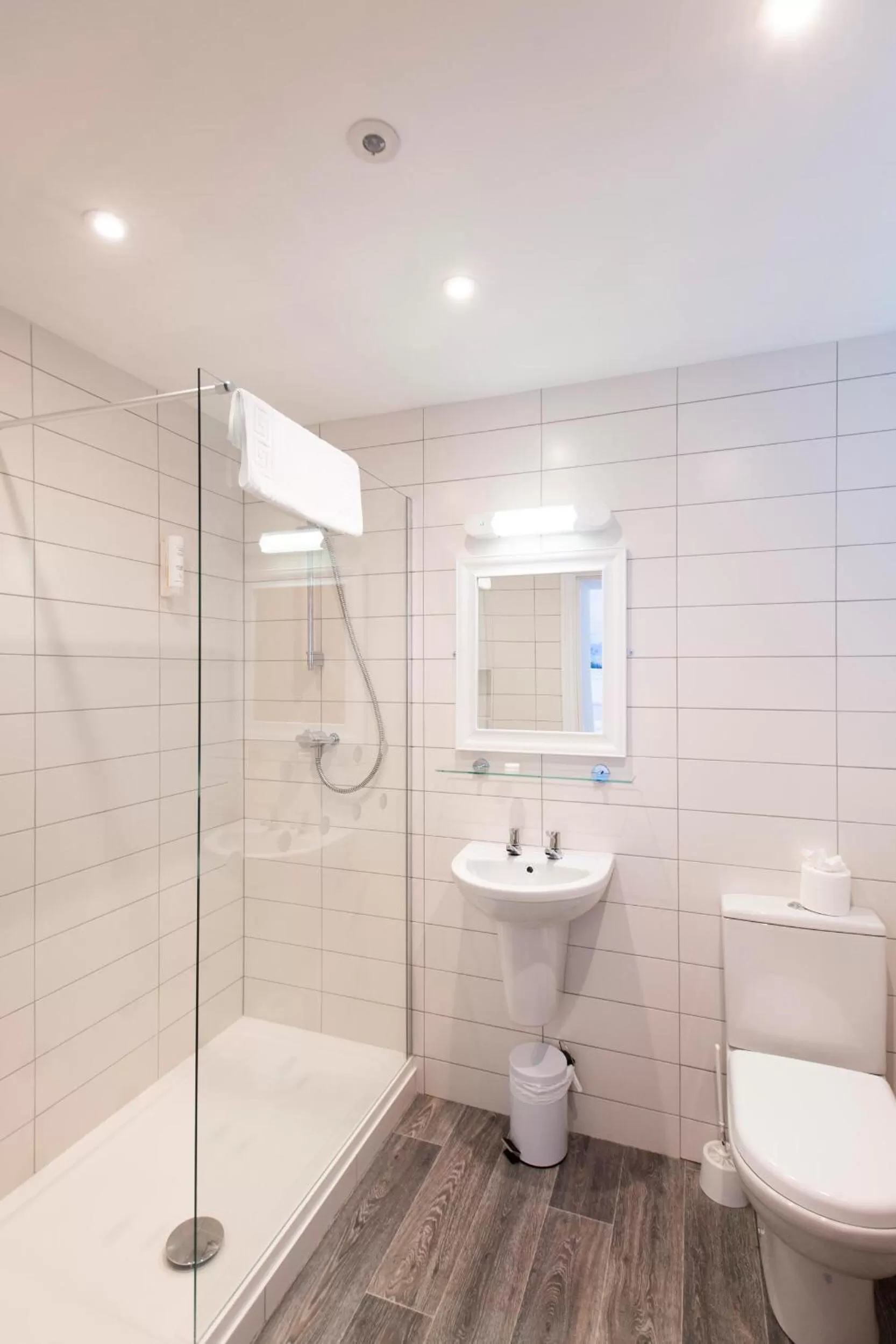 Shower in Tregenna Castle Resort