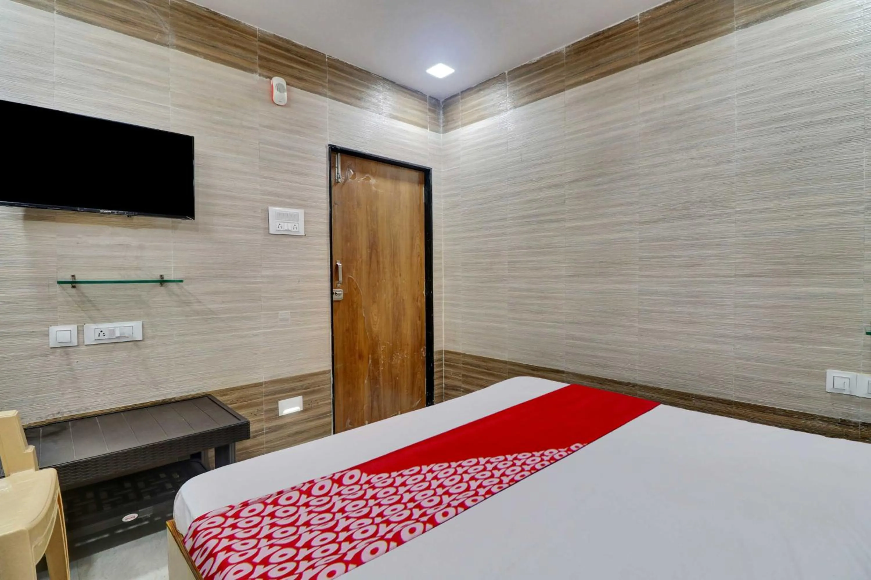 Bedroom, Bed in Hotel Vallabha Residency