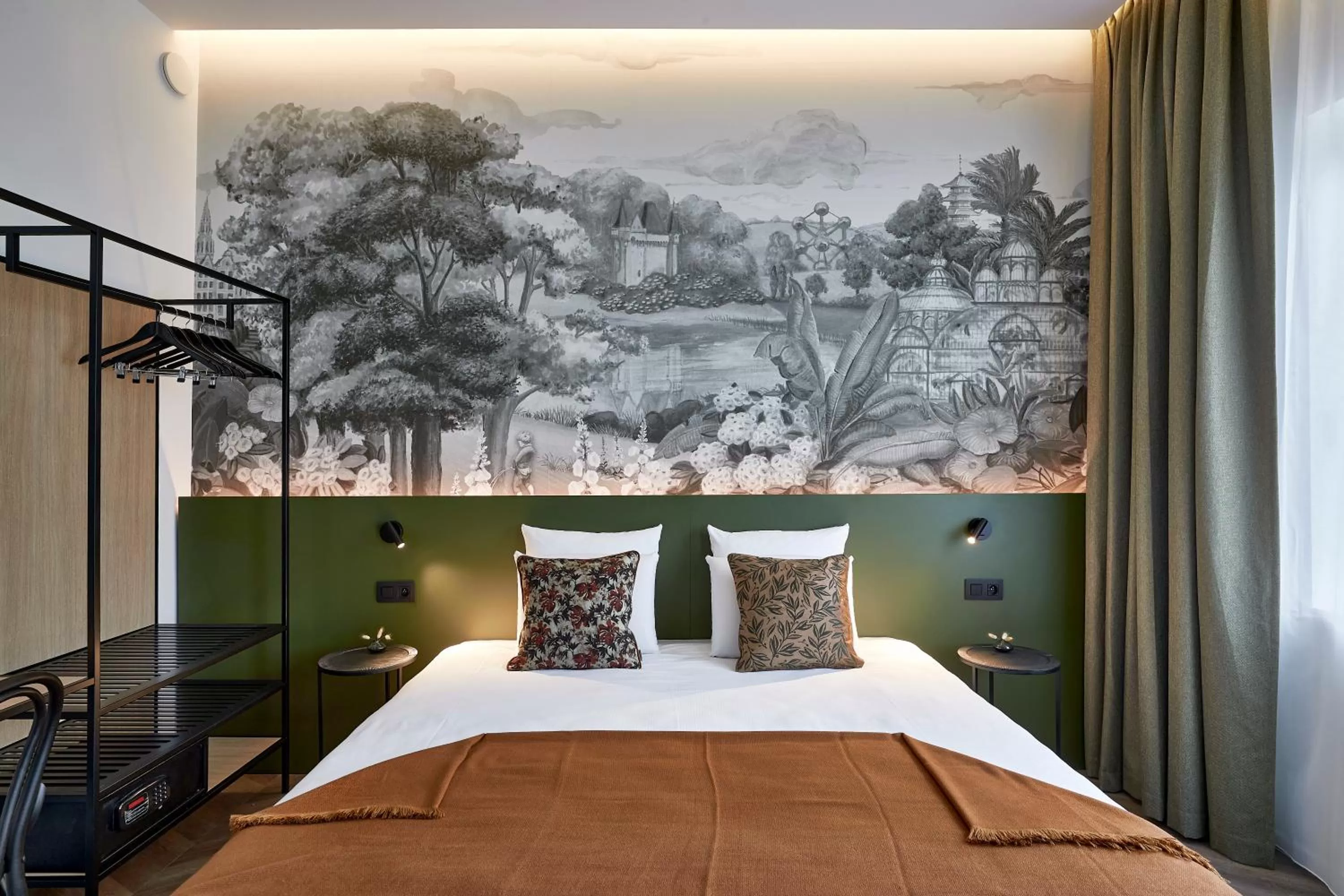 Bed in Urban Yard Hotel