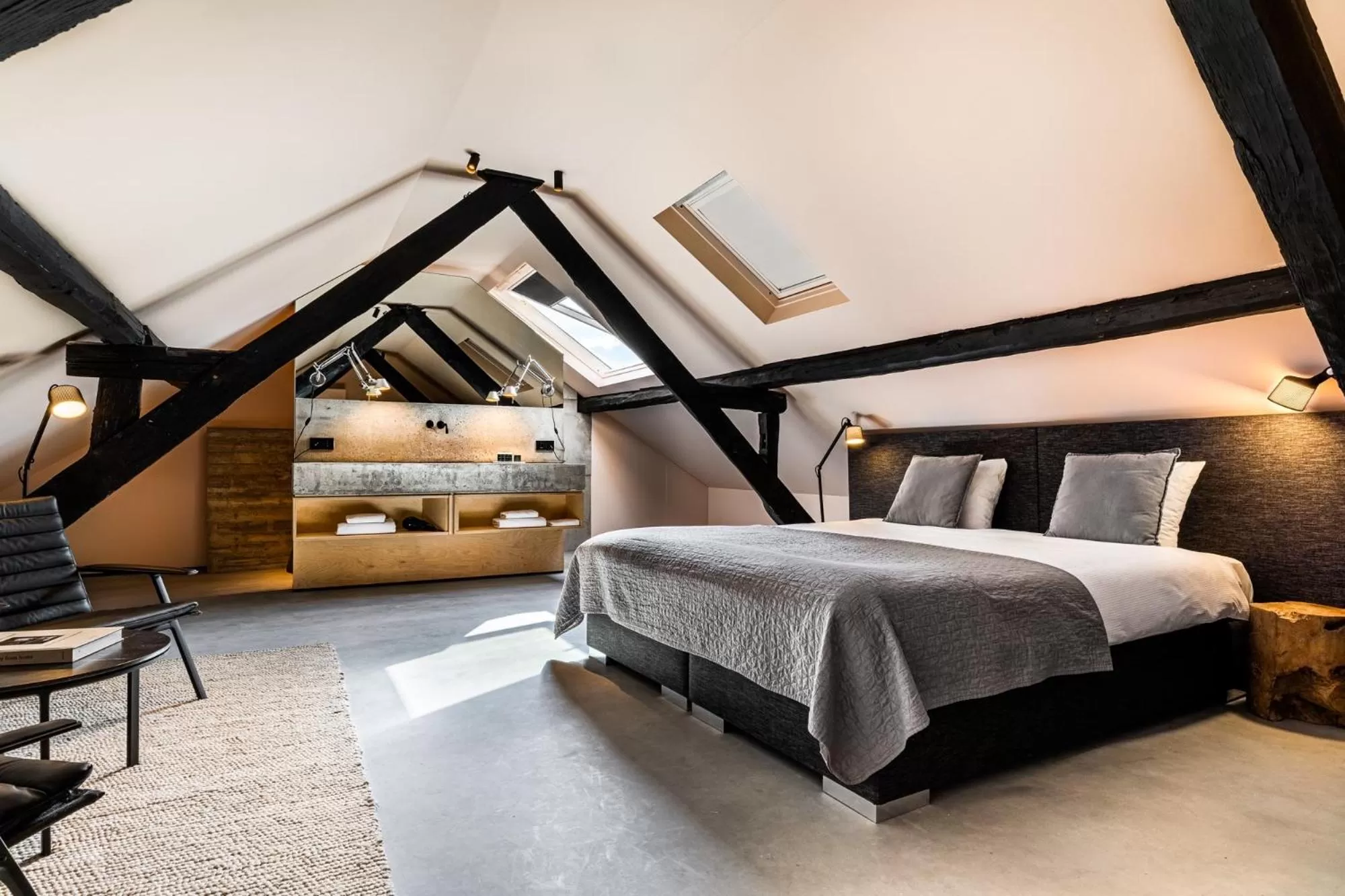 Bed in Landgoed Kasteel de Hoogenweerth