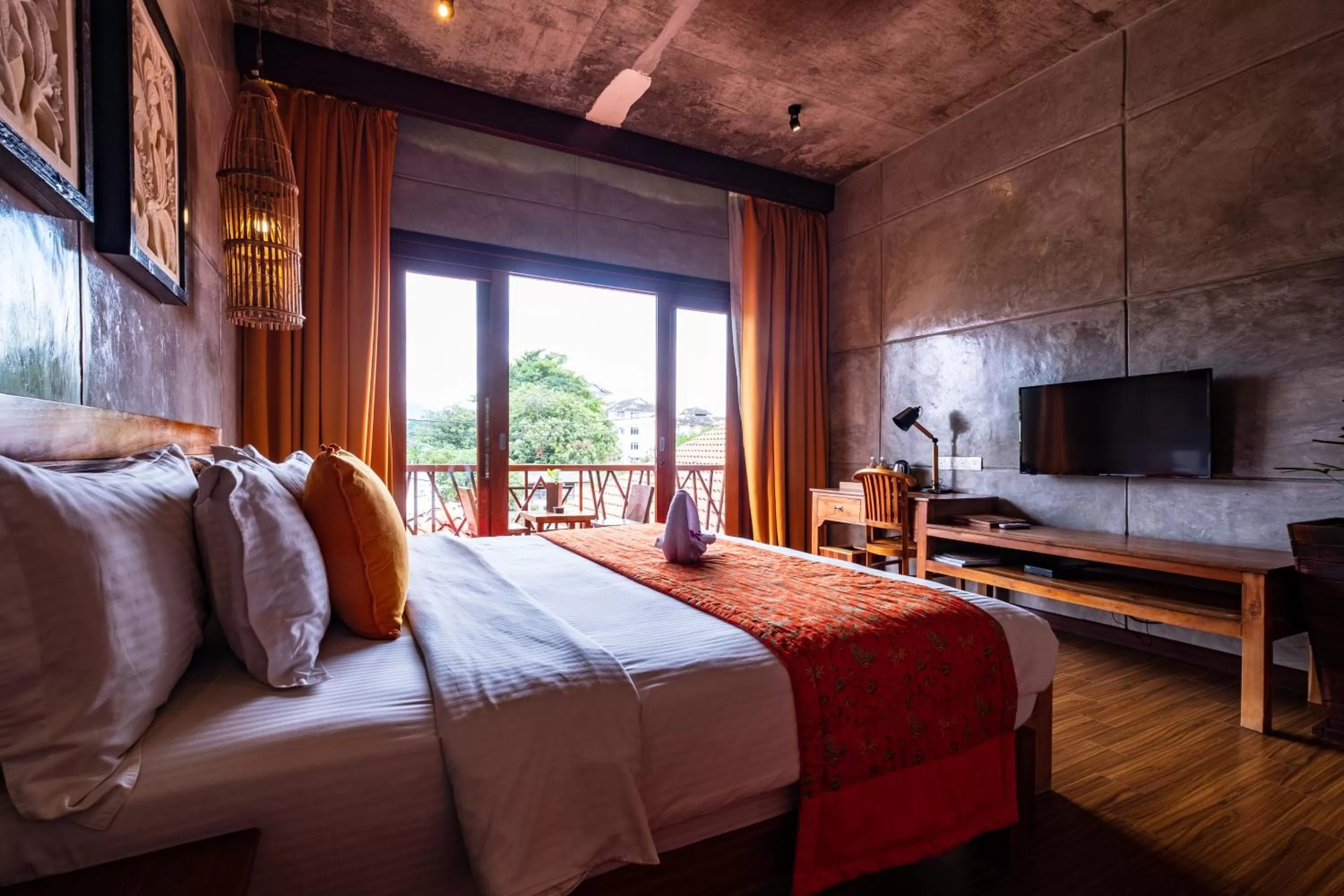 Bed in Ipoh Bali Hotel