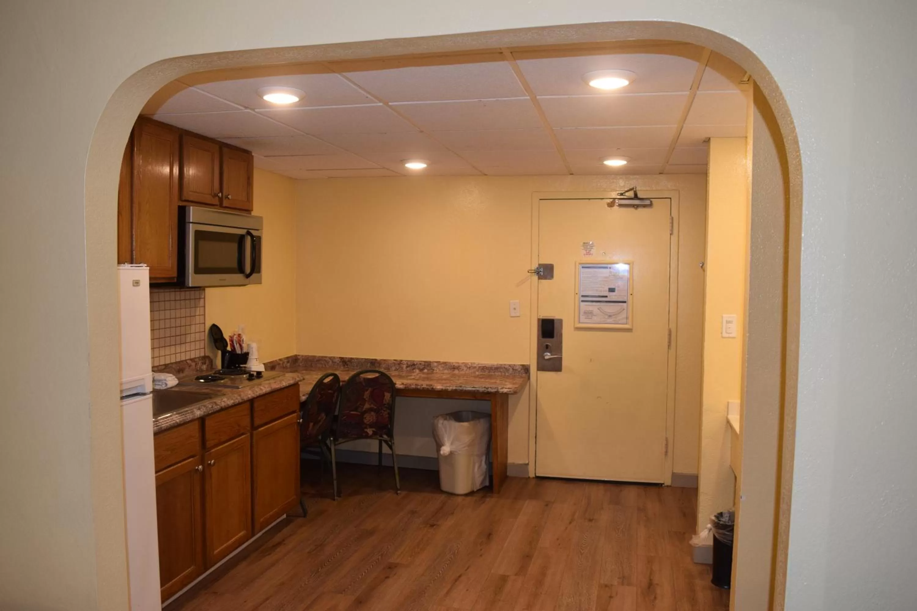 Kitchen or kitchenette in Days Inn by Wyndham Panama City Beach Beachfront Resort