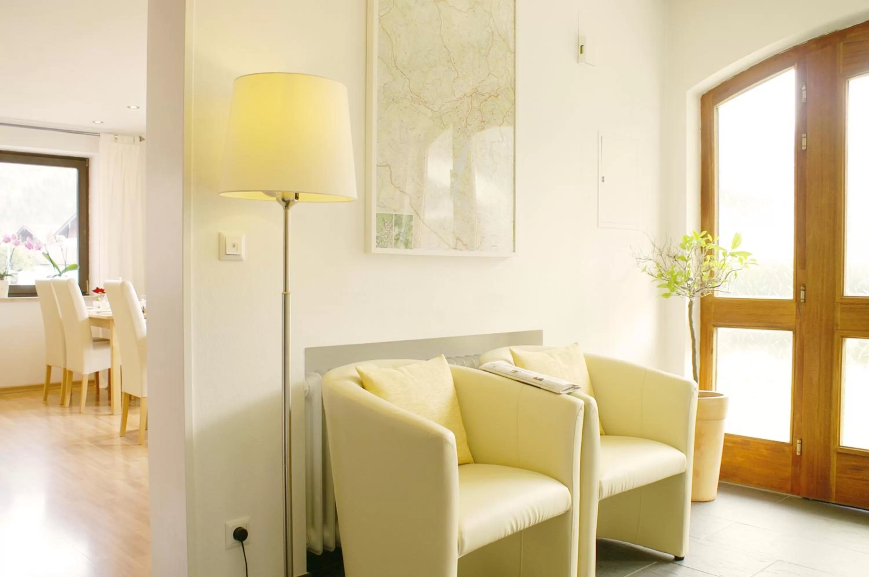 Lobby or reception, Seating Area in Hotel Garni Landhaus Sonnenstern
