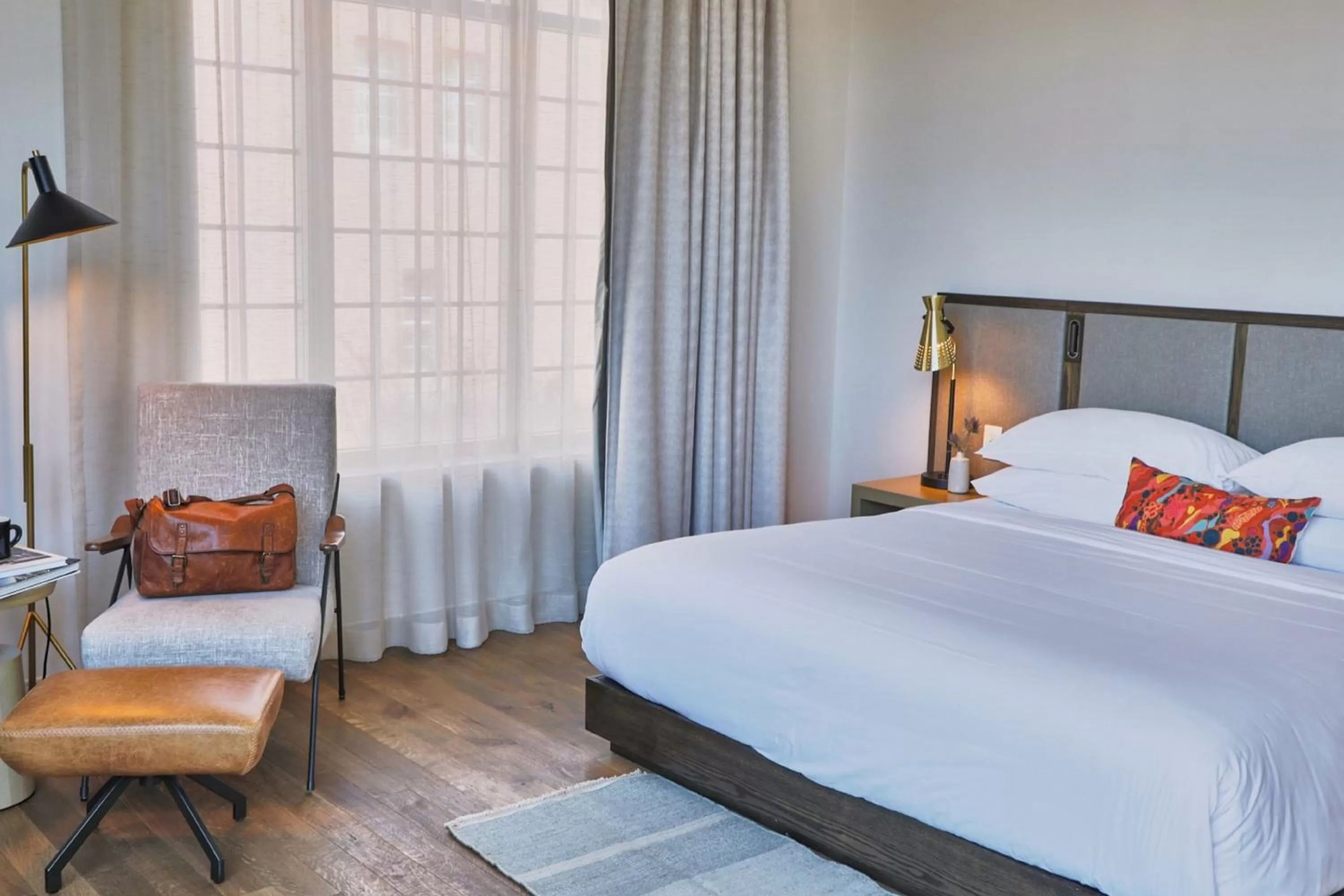 Photo of the whole room, Bed in The Alida, Savannah, a Tribute Portfolio Hotel