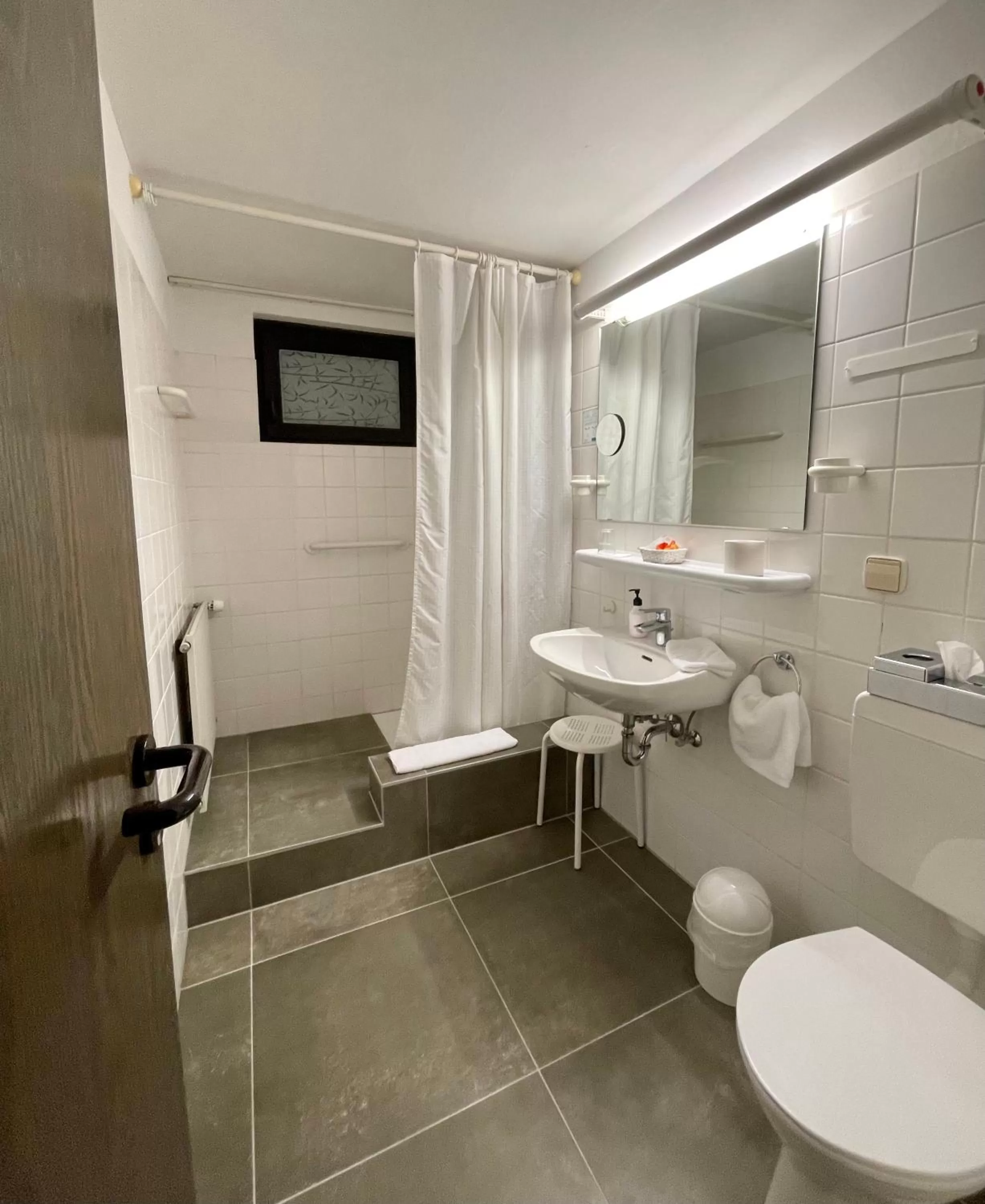 Bathroom in Hotel Brunnenhof