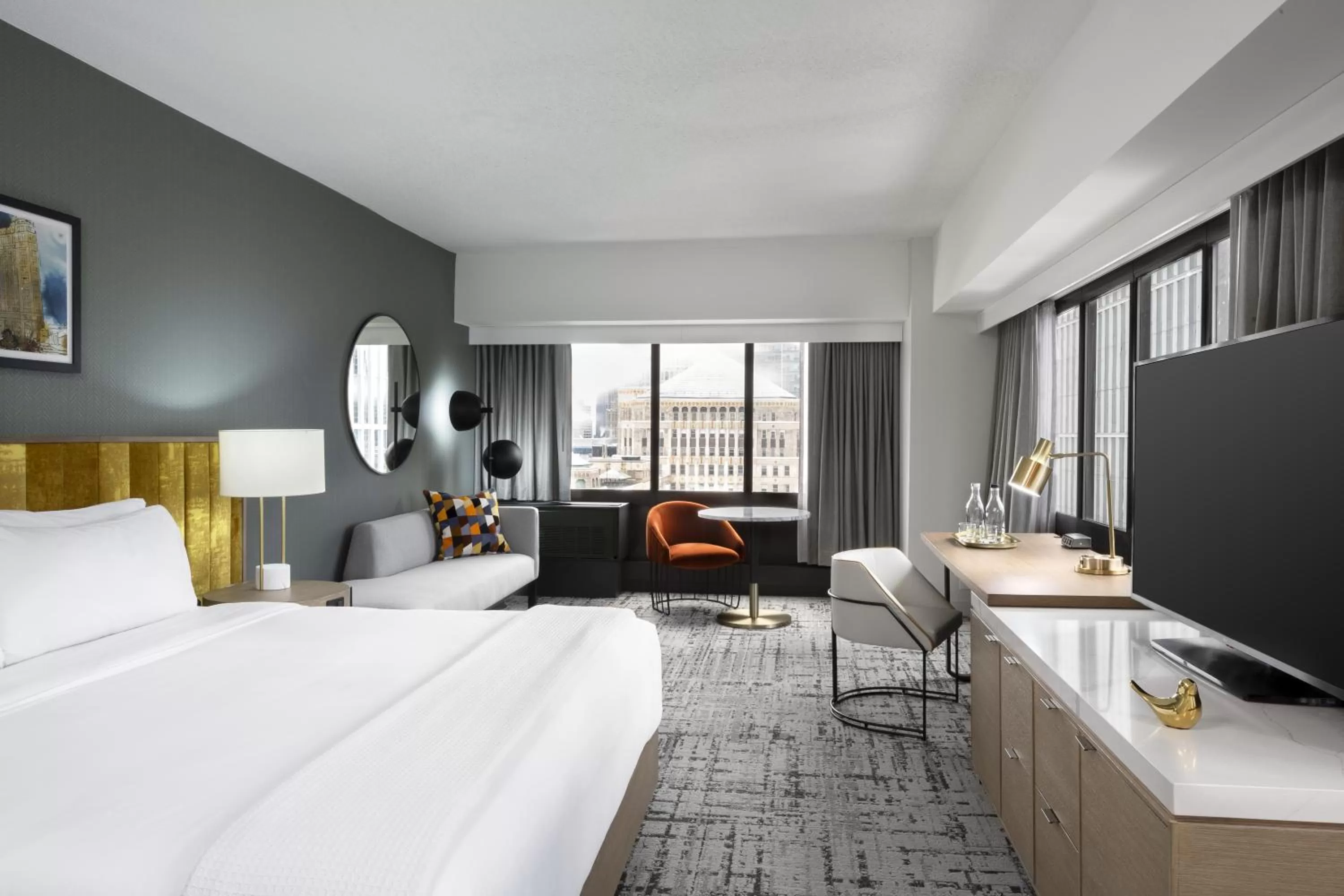 Bedroom, Bed in voco Chicago Downtown - Riverwalk by IHG