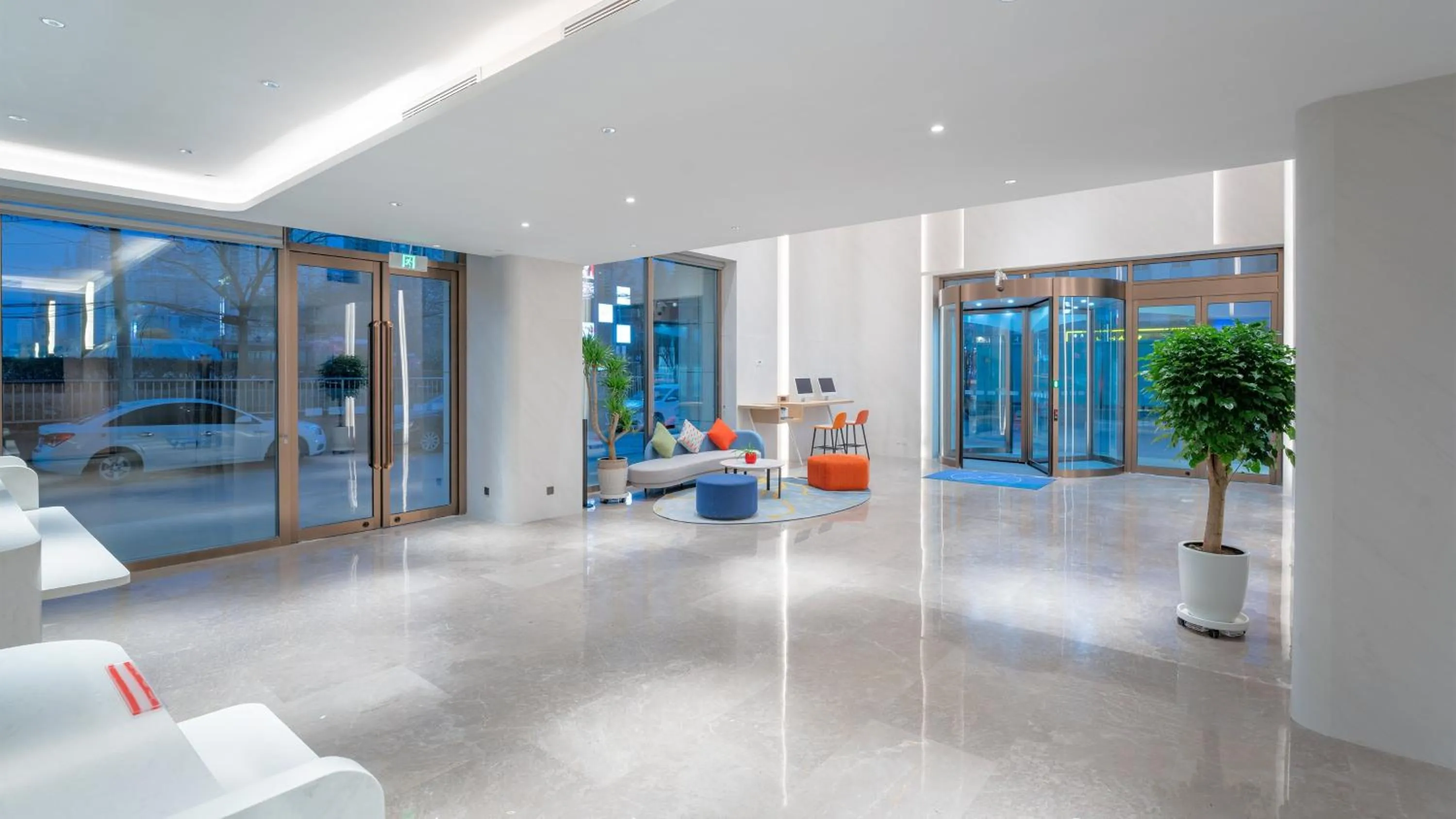 Property building, Lobby/Reception in Holiday Inn Express Lanzhou Jianlan, an IHG Hotel
