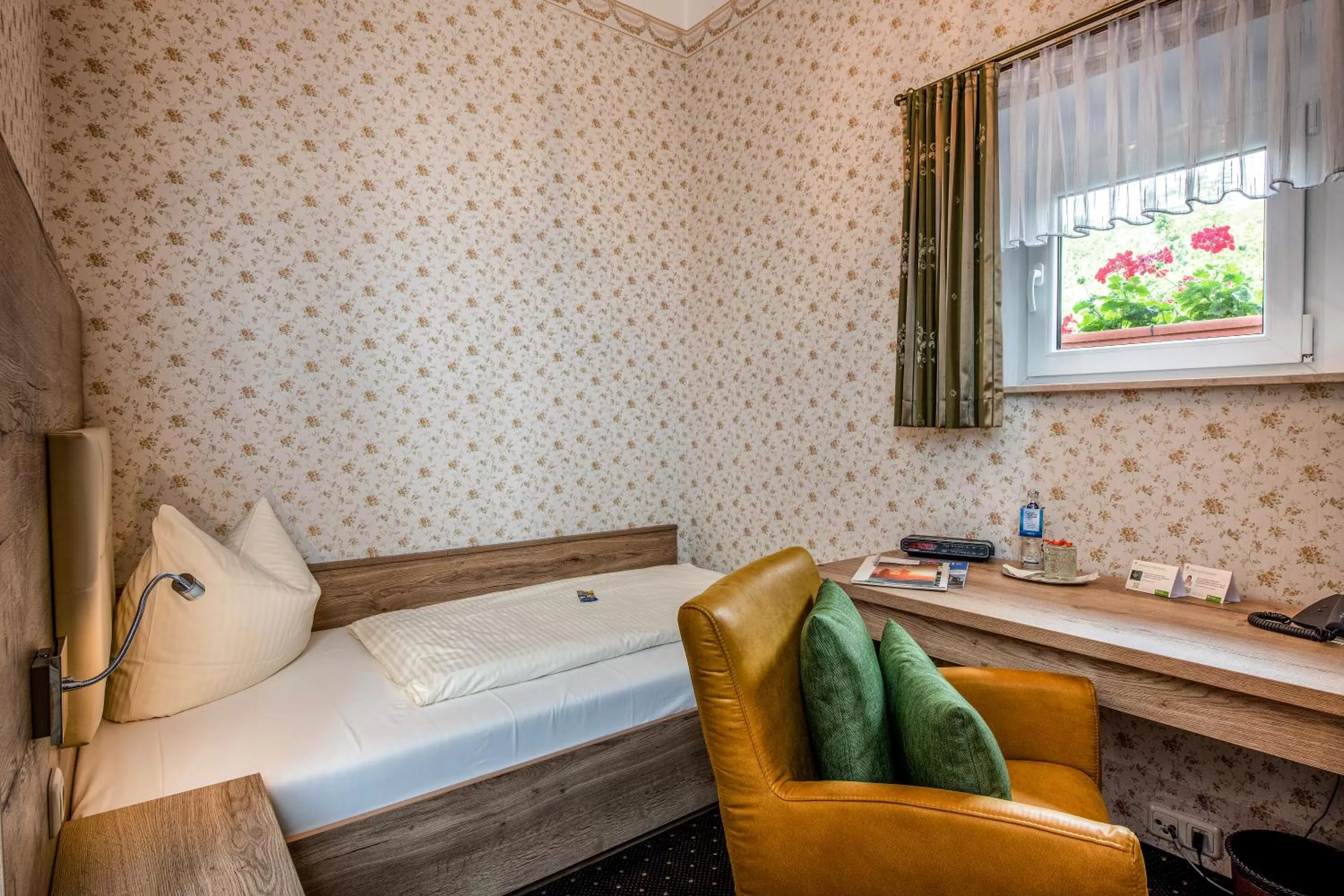 Bed in Flair Hotel Villa Ilske