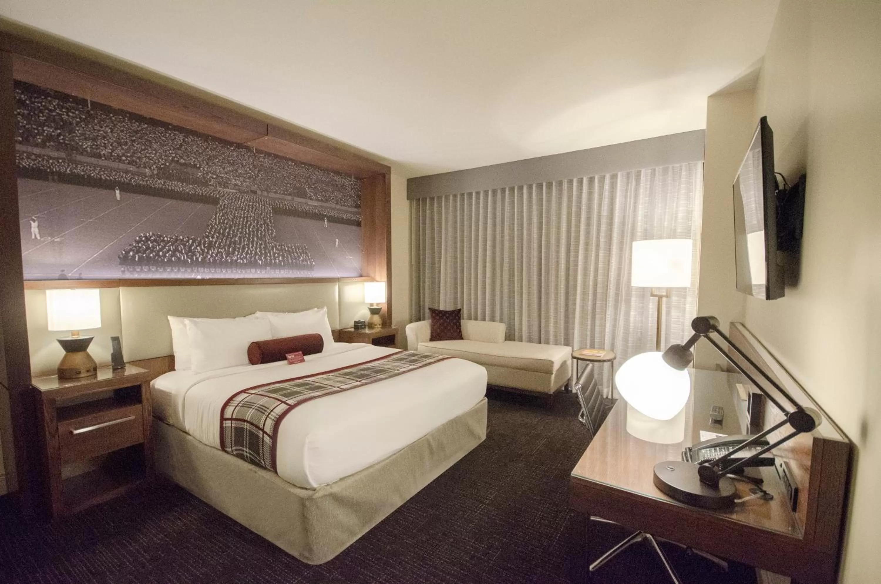 Bedroom, Bed in Texas A&M Hotel and Conference Center