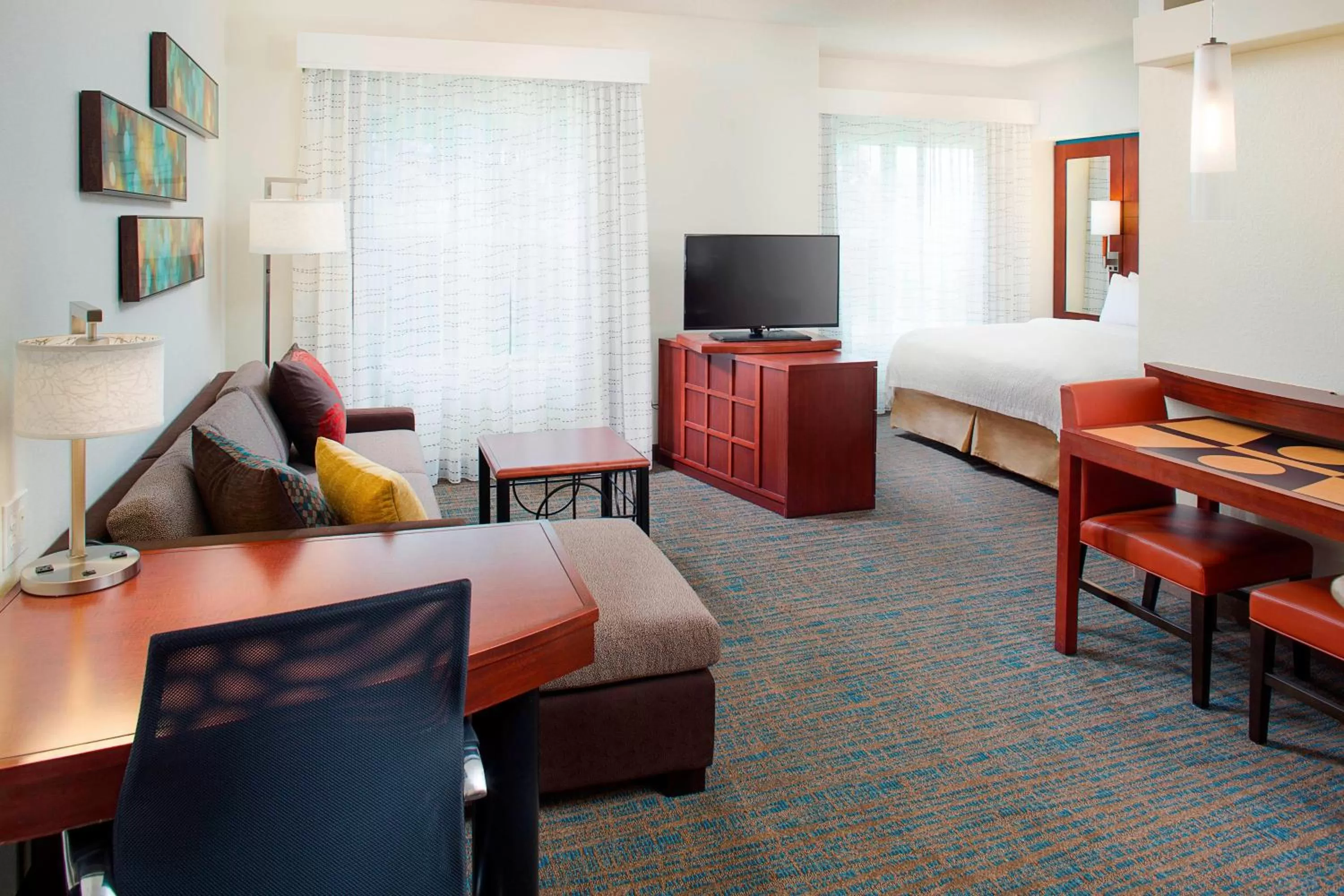 King Studio with Sofa Bed - Hearing Accessible in Residence Inn by Marriott Roanoke Airport