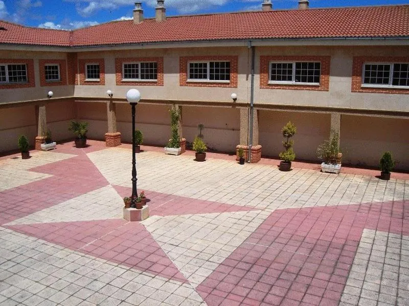 Patio, Property Building in Tudanca Benavente