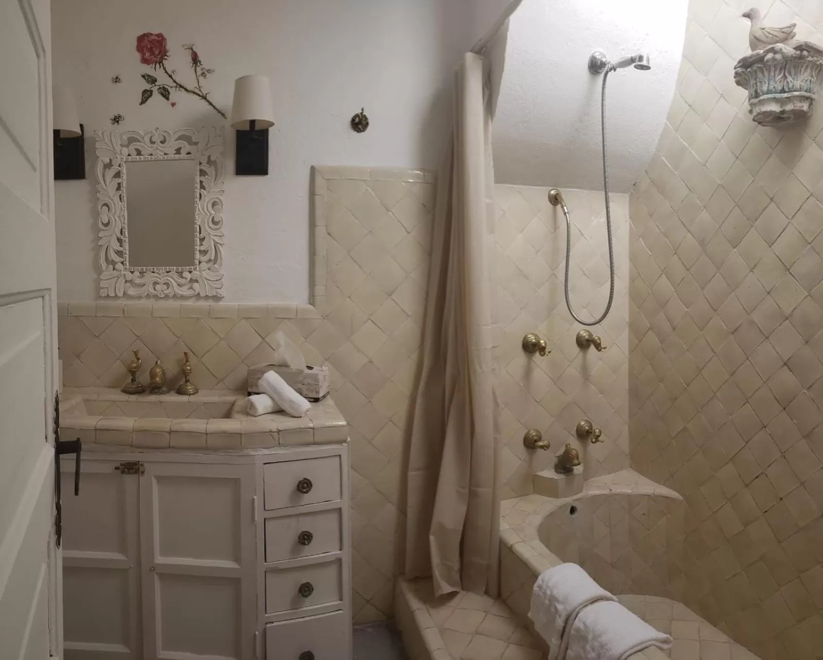 Bathroom in Tres Fuentes Hotel Boutique