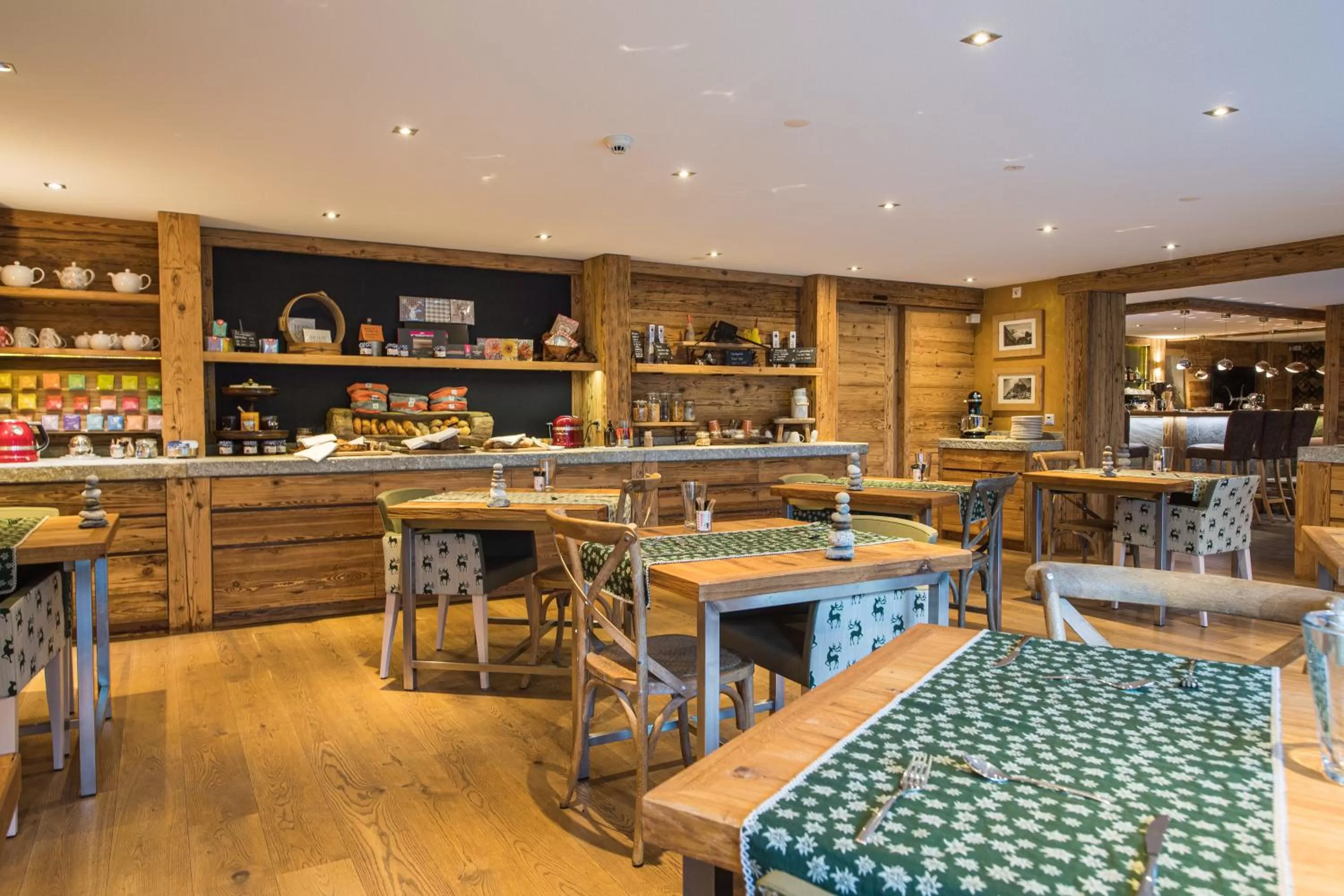 Dining area in Matterhorn Lodge Boutique Hotel & Apartments