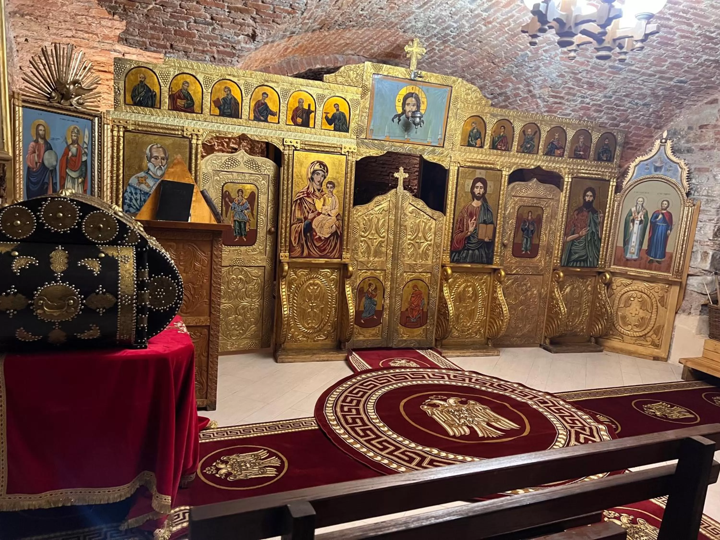 Seating area in Armenopolis - Adults Only