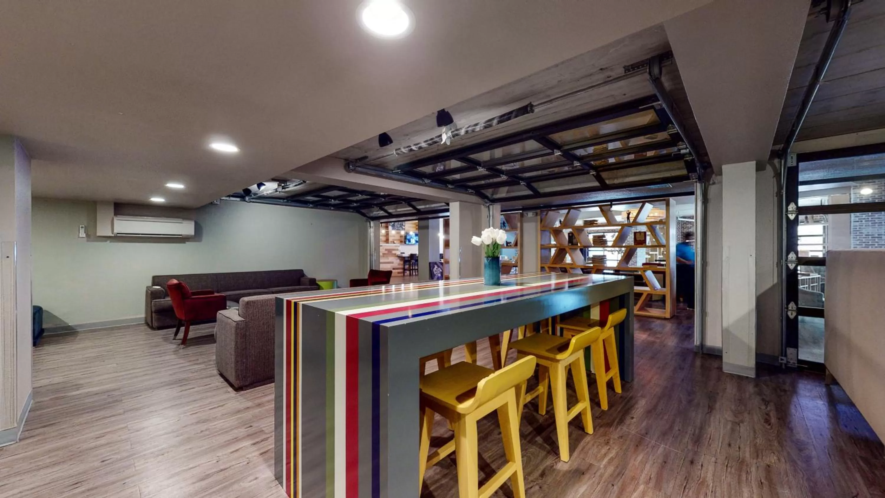 Lobby or reception in voco College Station Aggieland by IHG