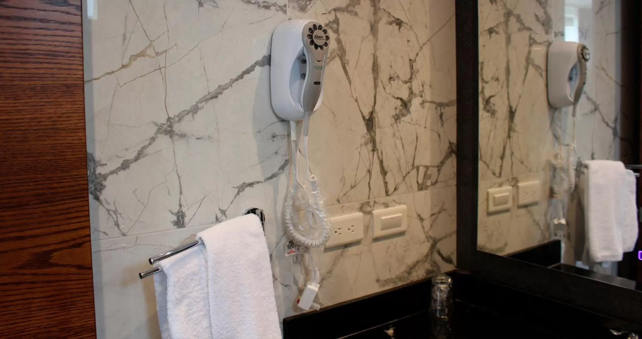 Bathroom in Hotel Ajavi