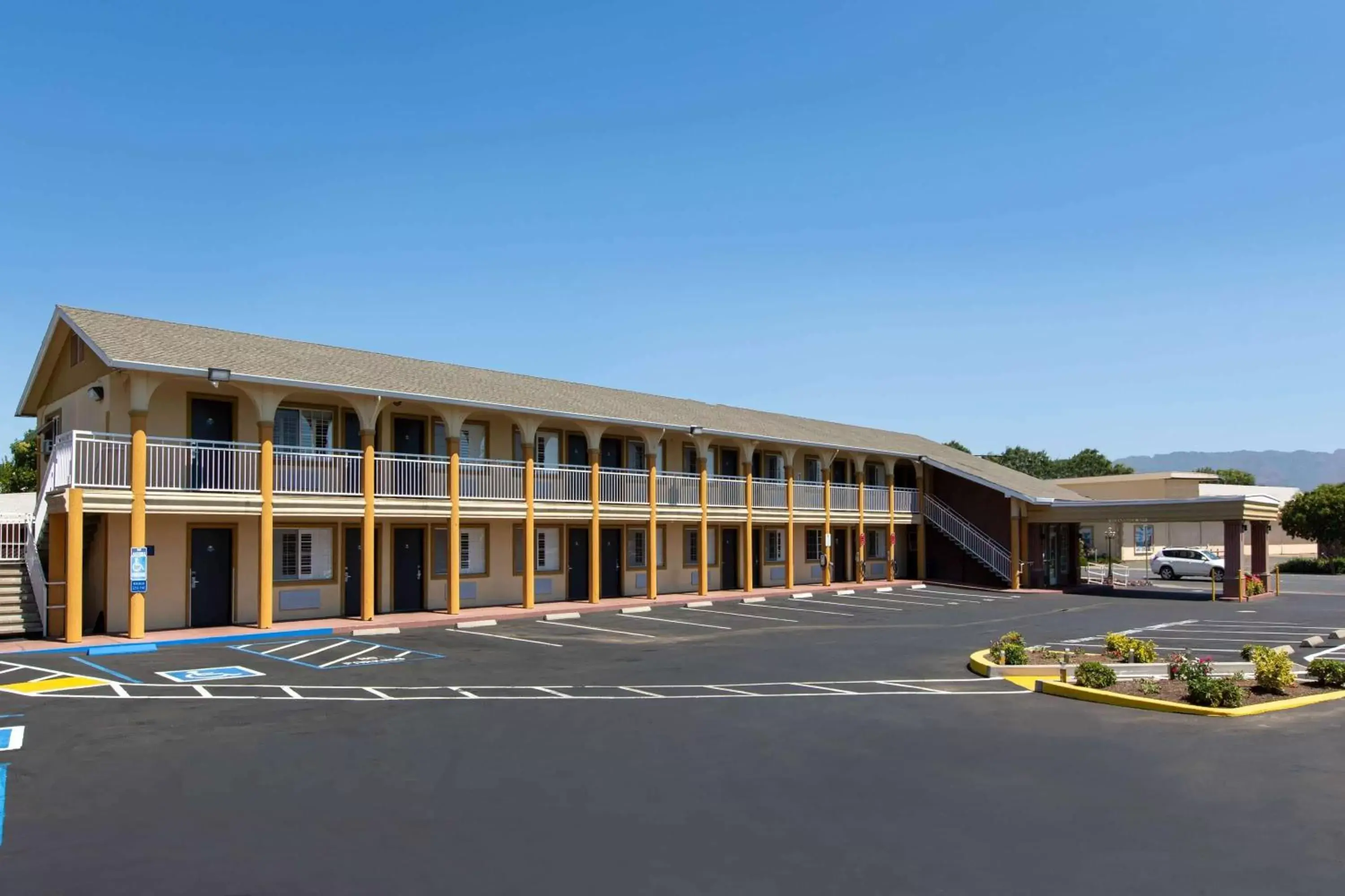 Days Inn by Wyndham Ukiah Days Inn by Wyndham Ukiah