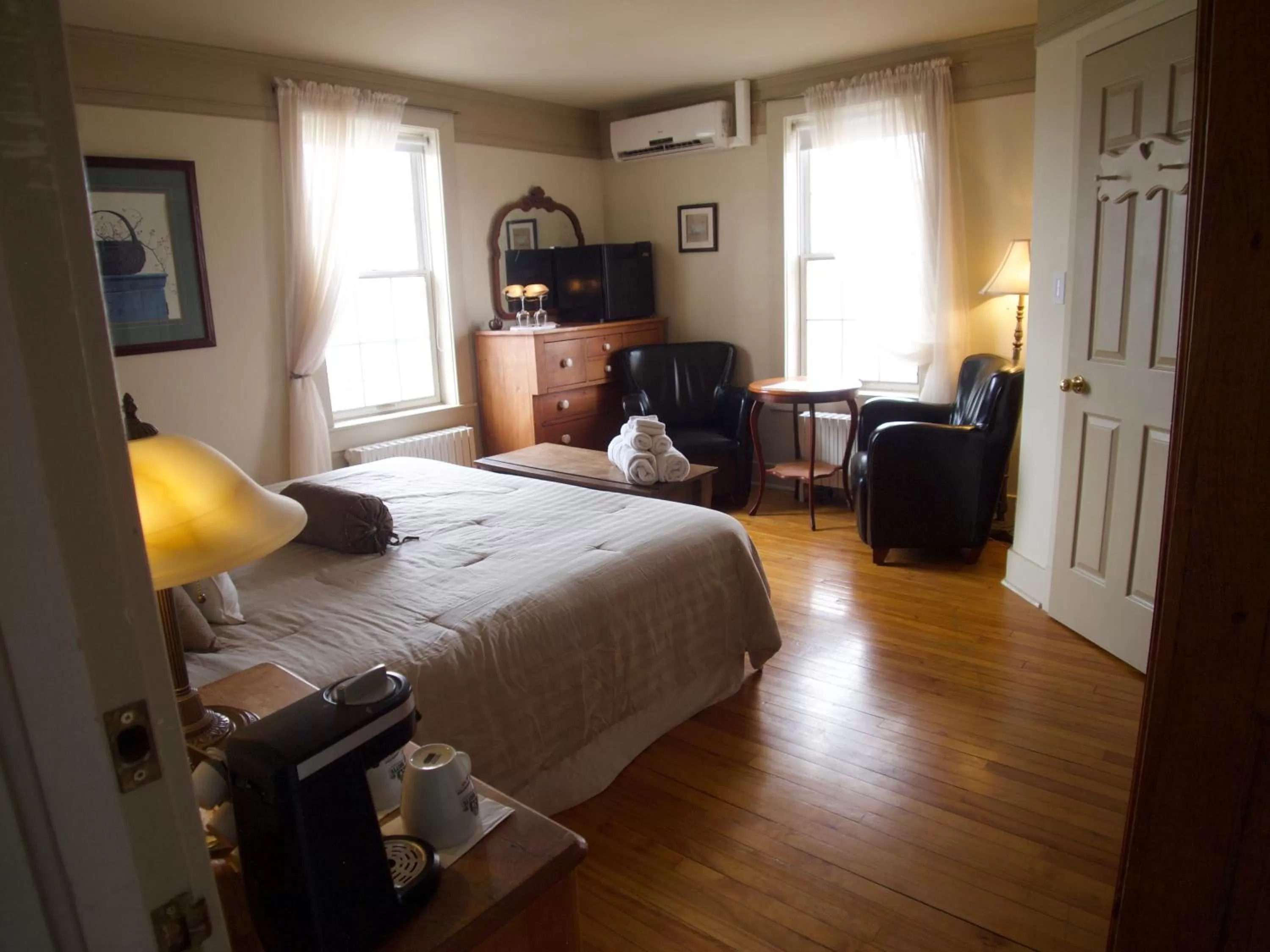 King Room in Au Manoir de la rue Merry