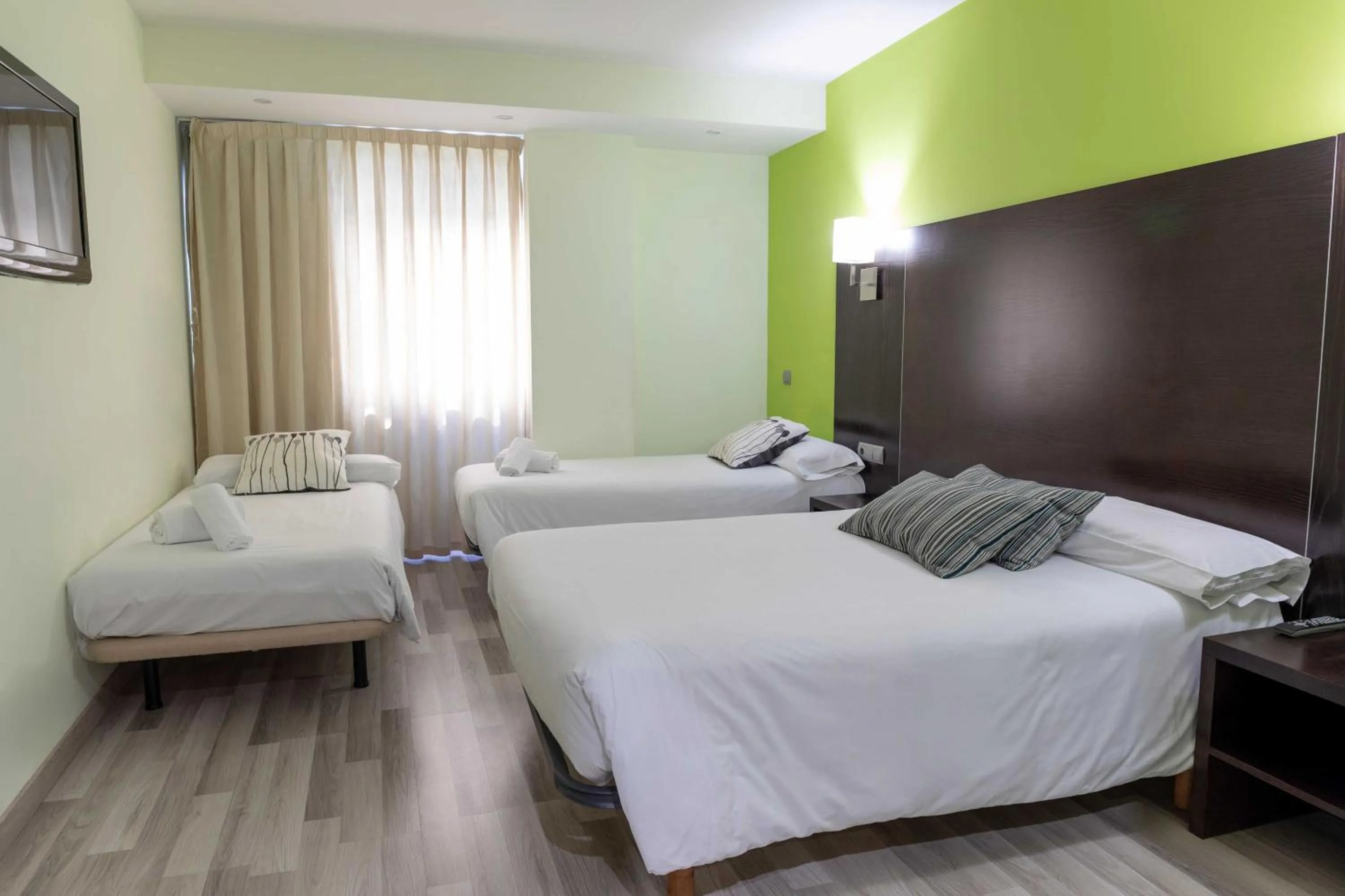 Bed in Hotel Alda Cardeña