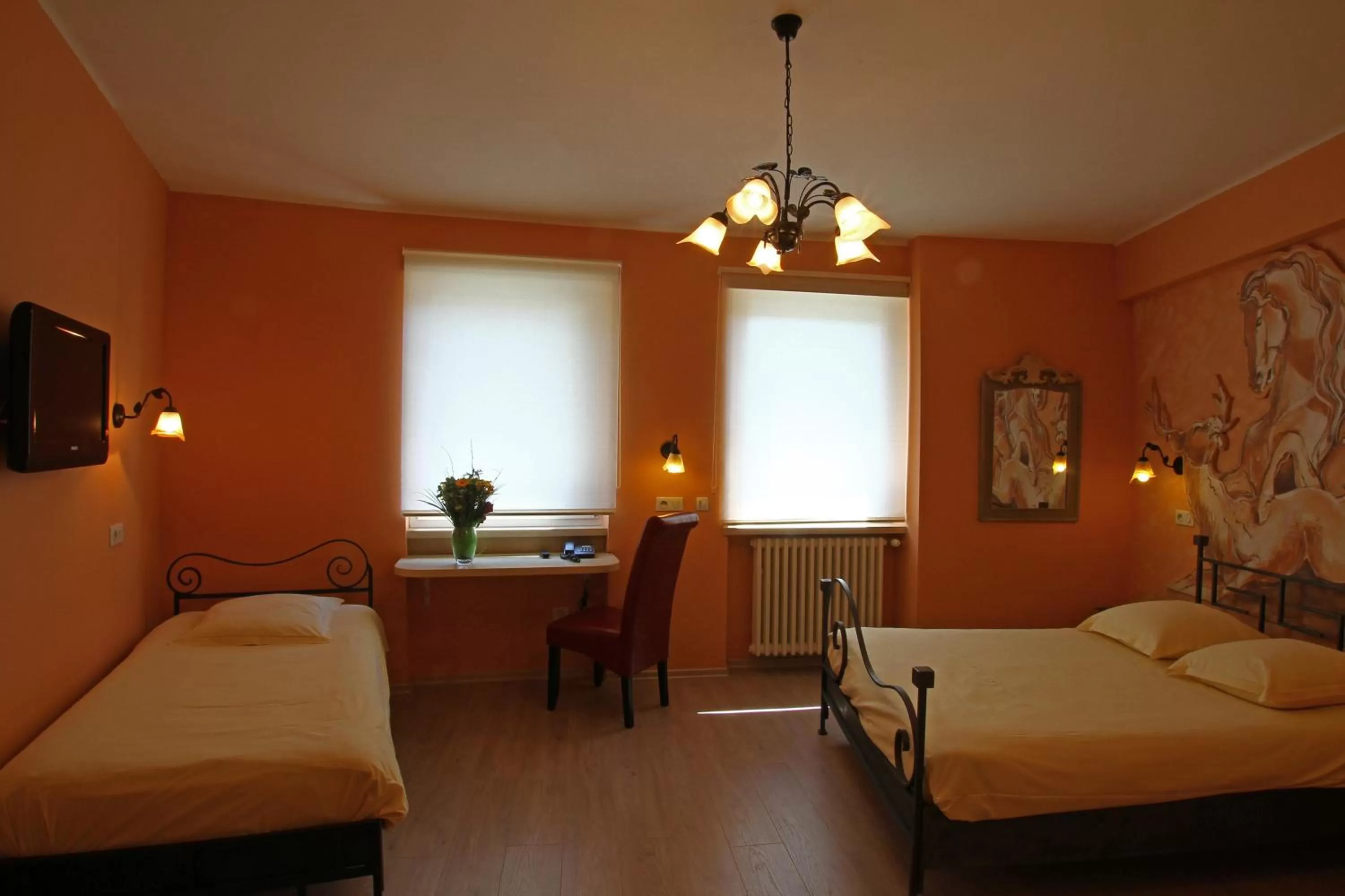 Photo of the whole room, Bed in Hotel Champ Alsace