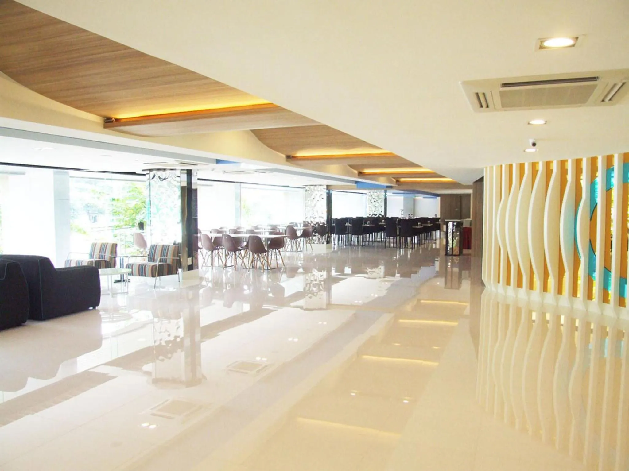 Lobby or reception in Grand Tower Inn Sathorn Hotel
