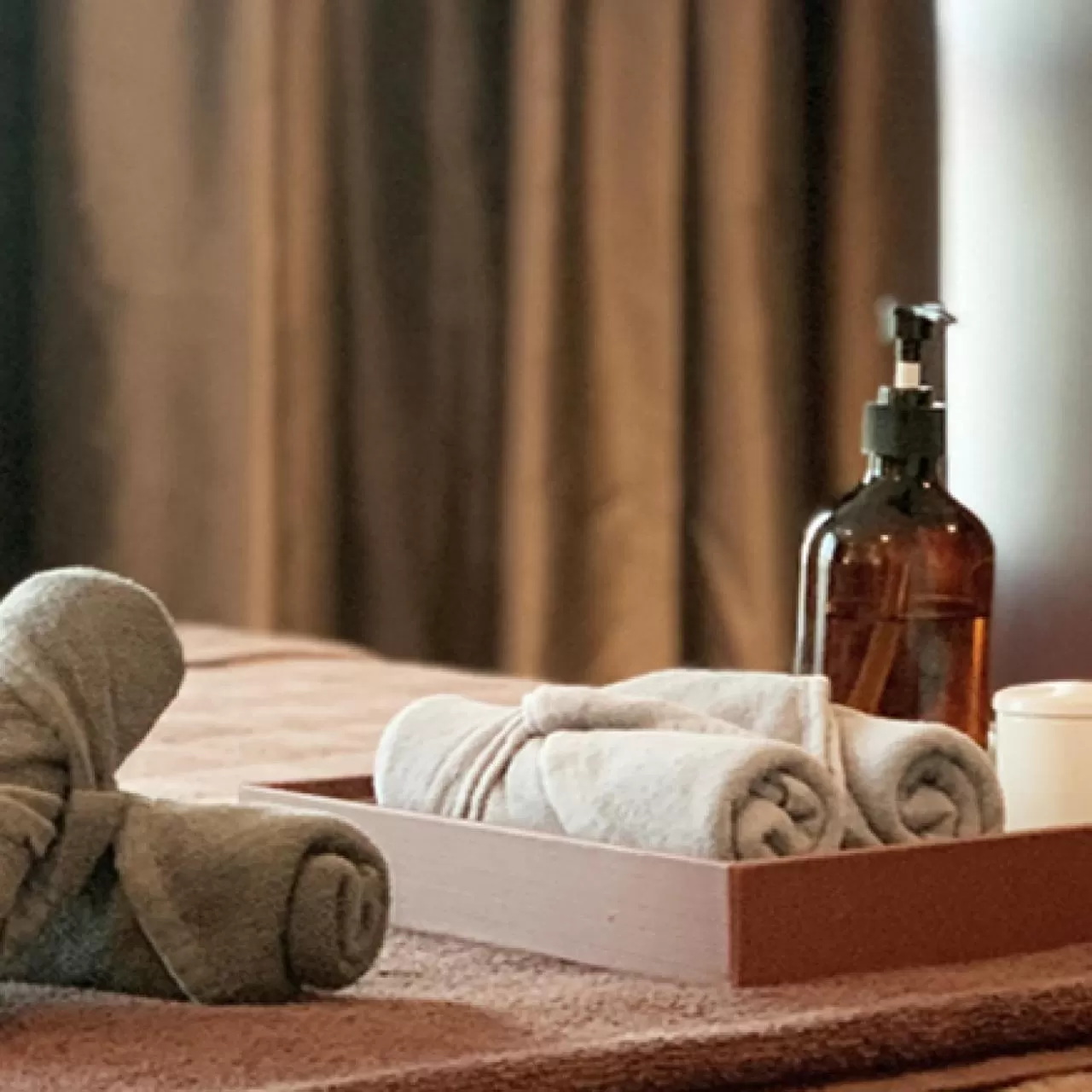 Spa and wellness centre/facilities, Bed in Avani Central Busan