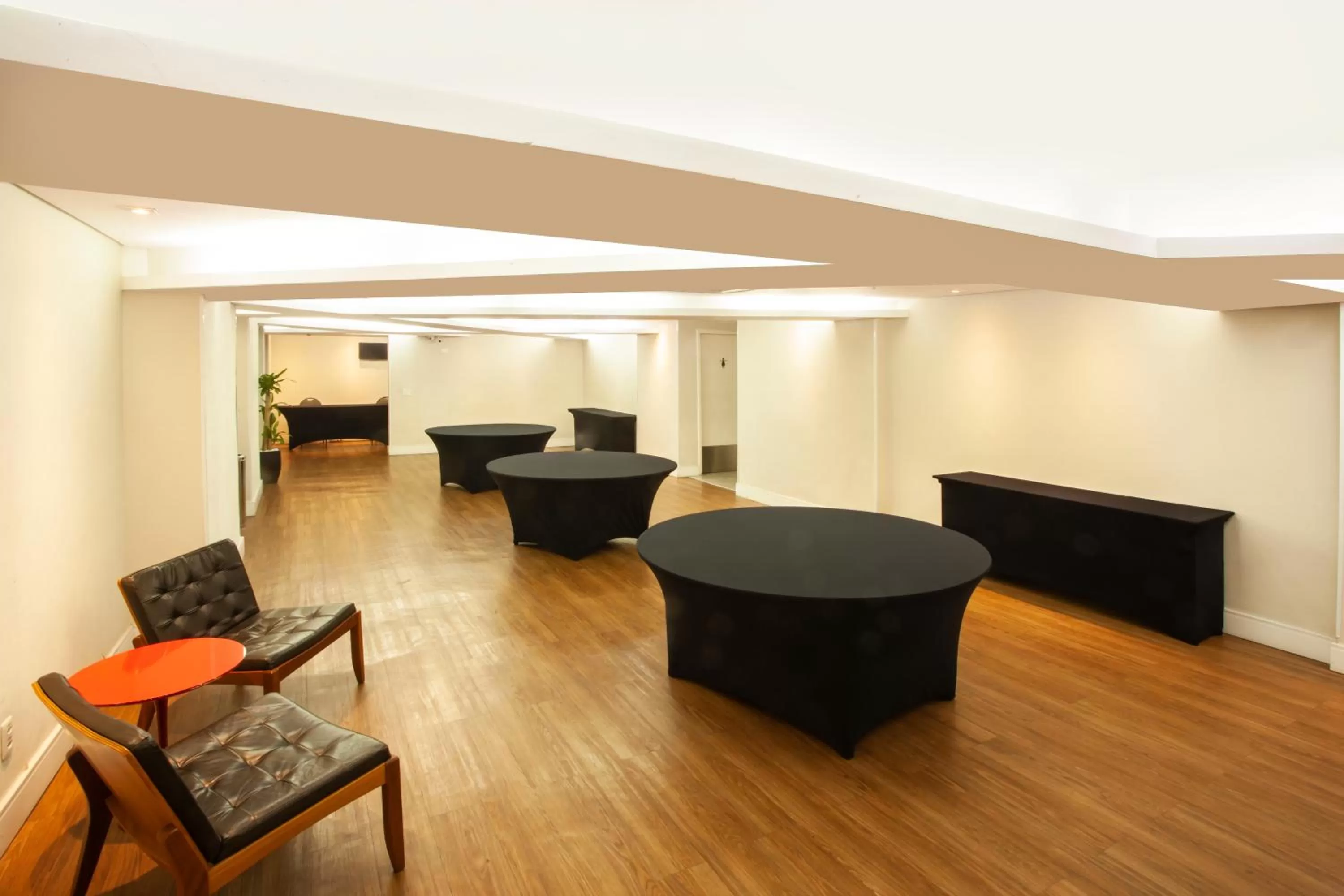 Business facilities in Hotel WZ Jardins