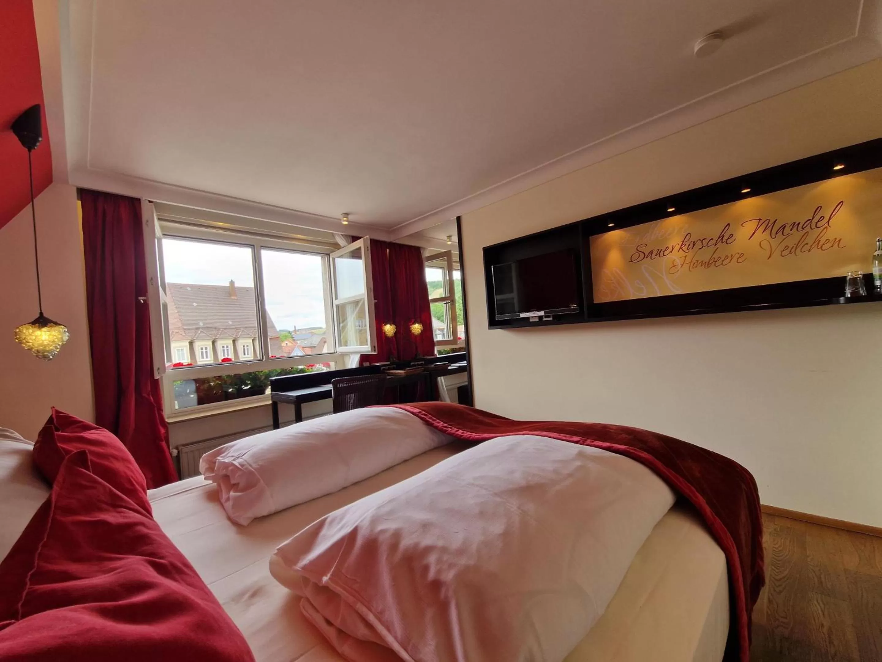 Bed in Laurentius Boutique-Hotel & Restaurant