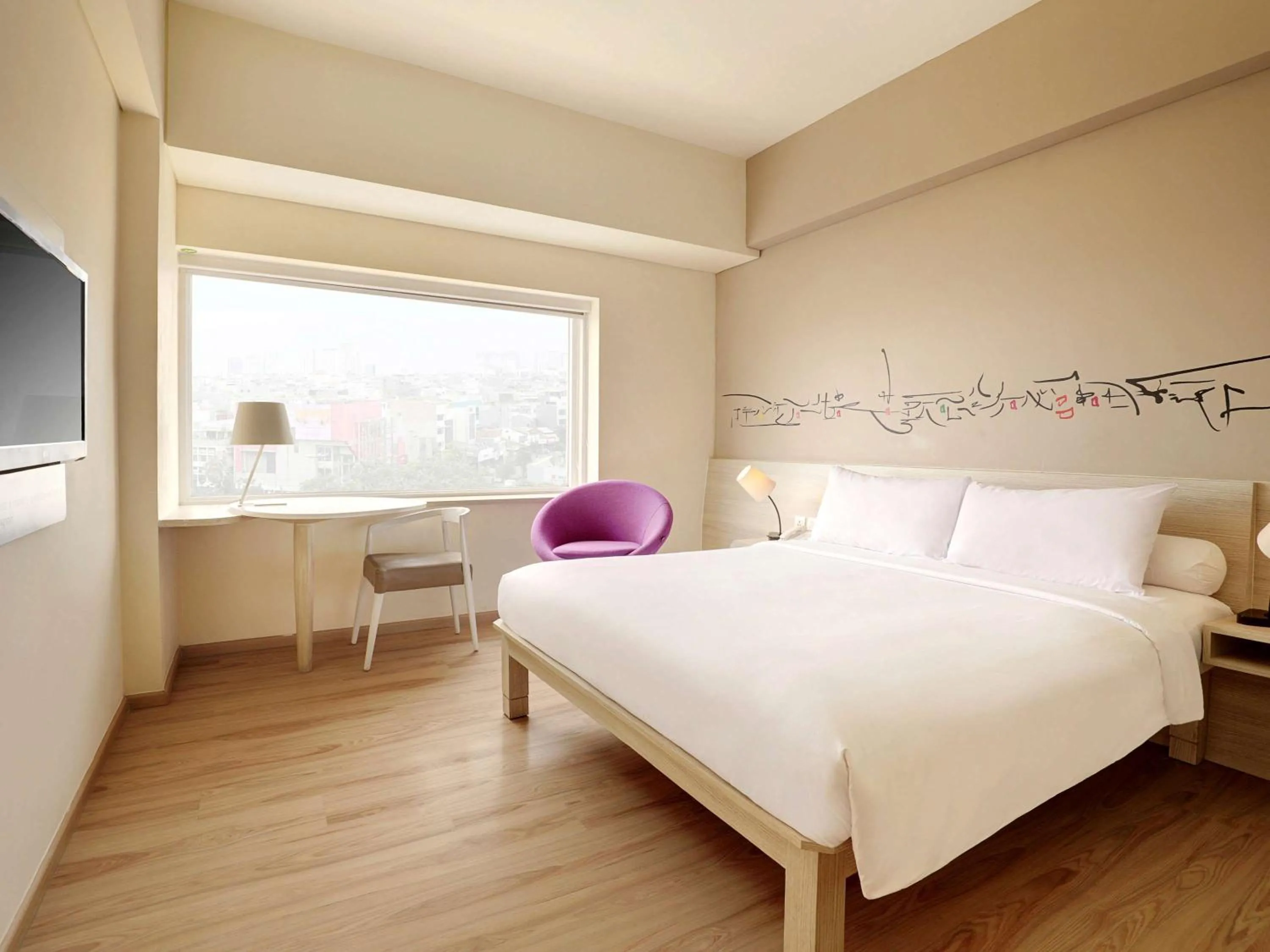 Bedroom in ibis Styles Jakarta Gajah Mada