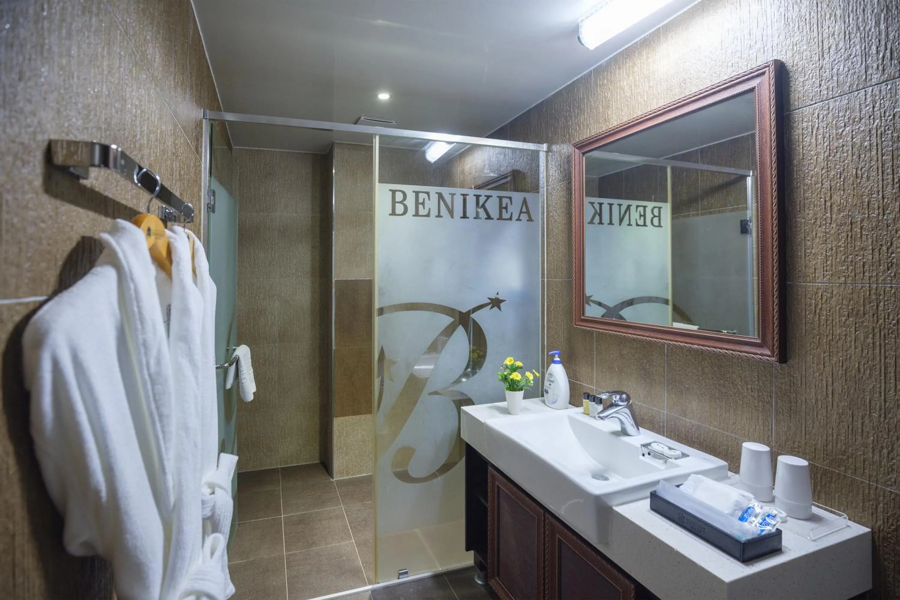 Bathroom in Benikea Hotel Jeju