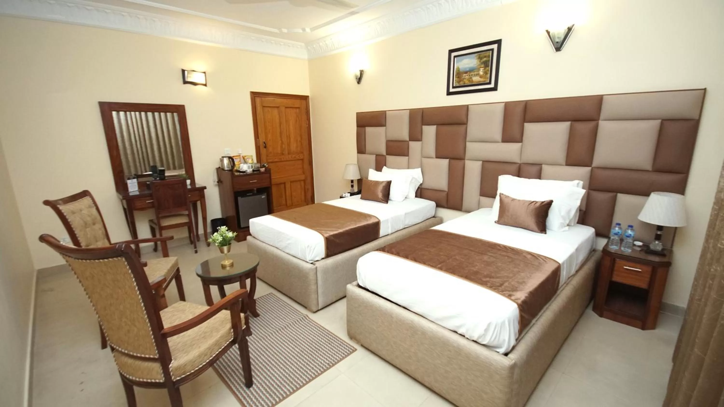 Bed in World Inn Karachi