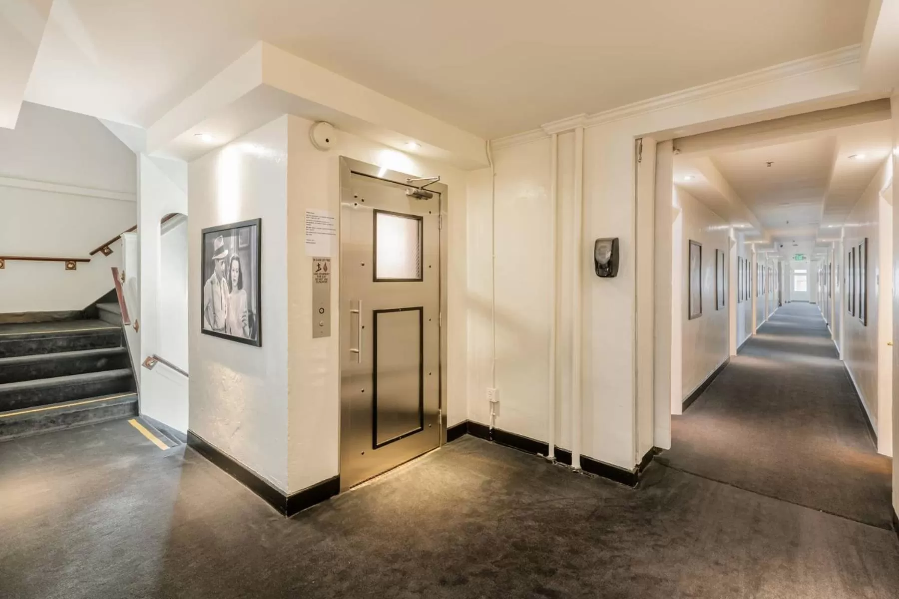 Property building in Hollywood Historic Hotel