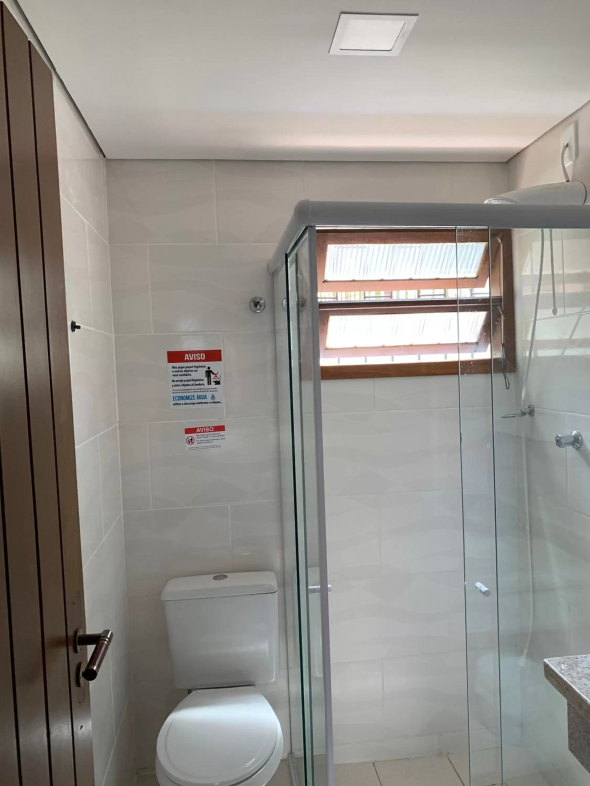 Bathroom in Beach House Floripa - Sunset