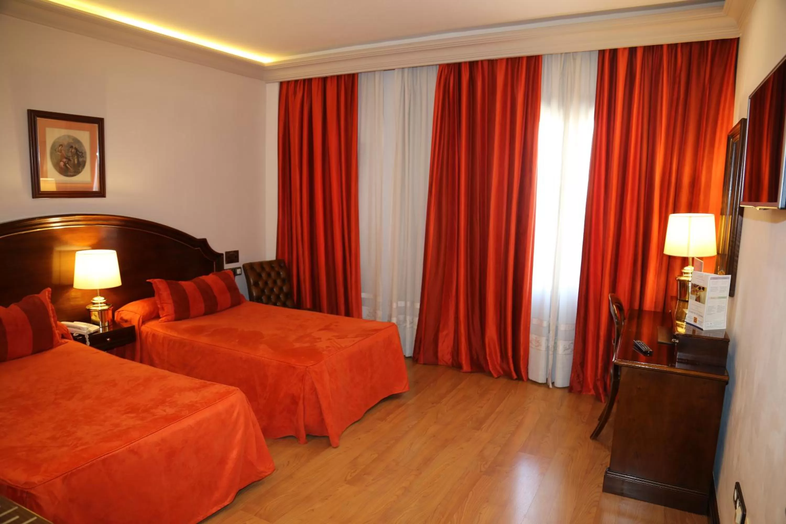 Photo of the whole room, Bed in Princesa Ana