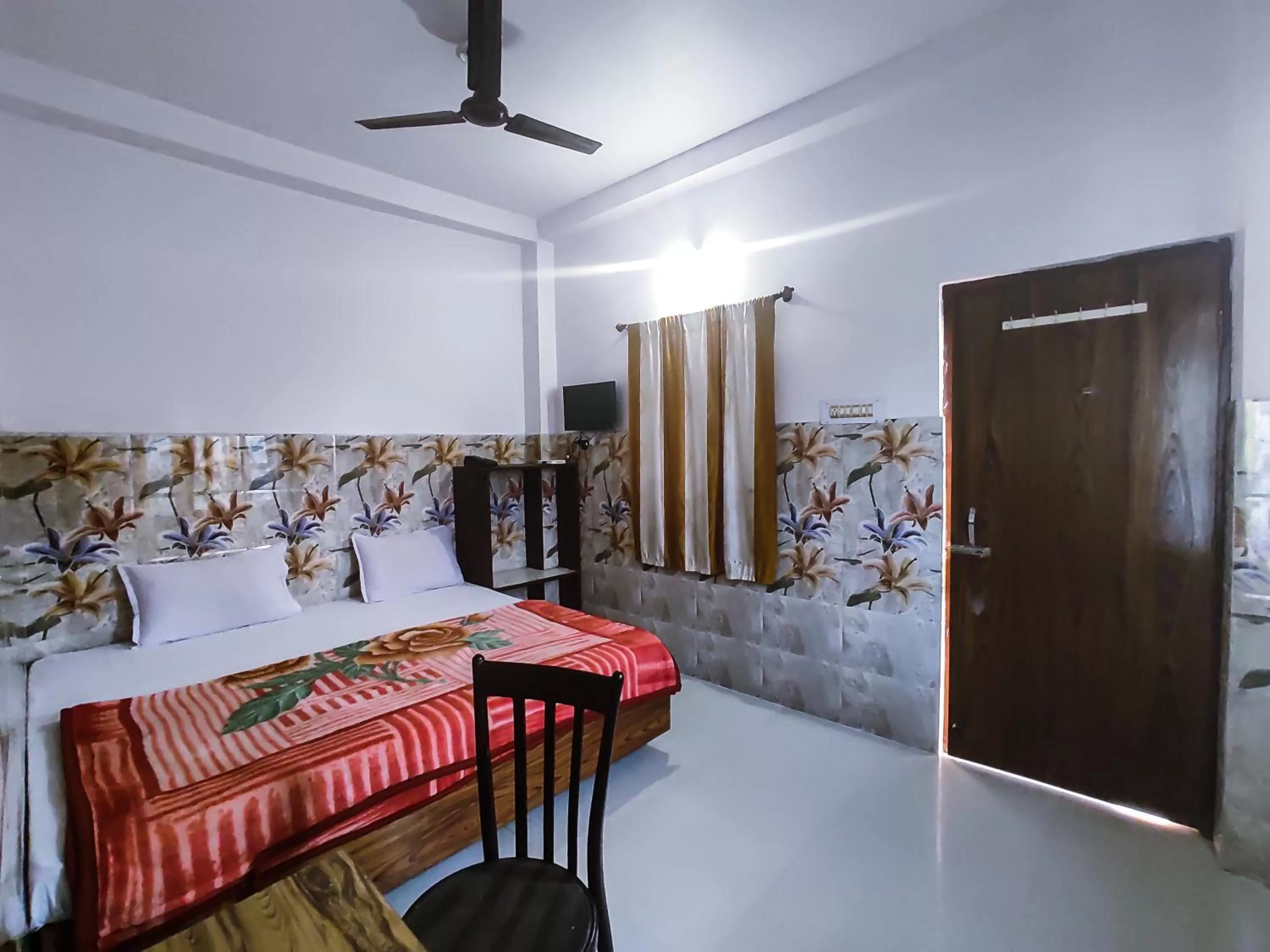 Bedroom in Hotel Vijay