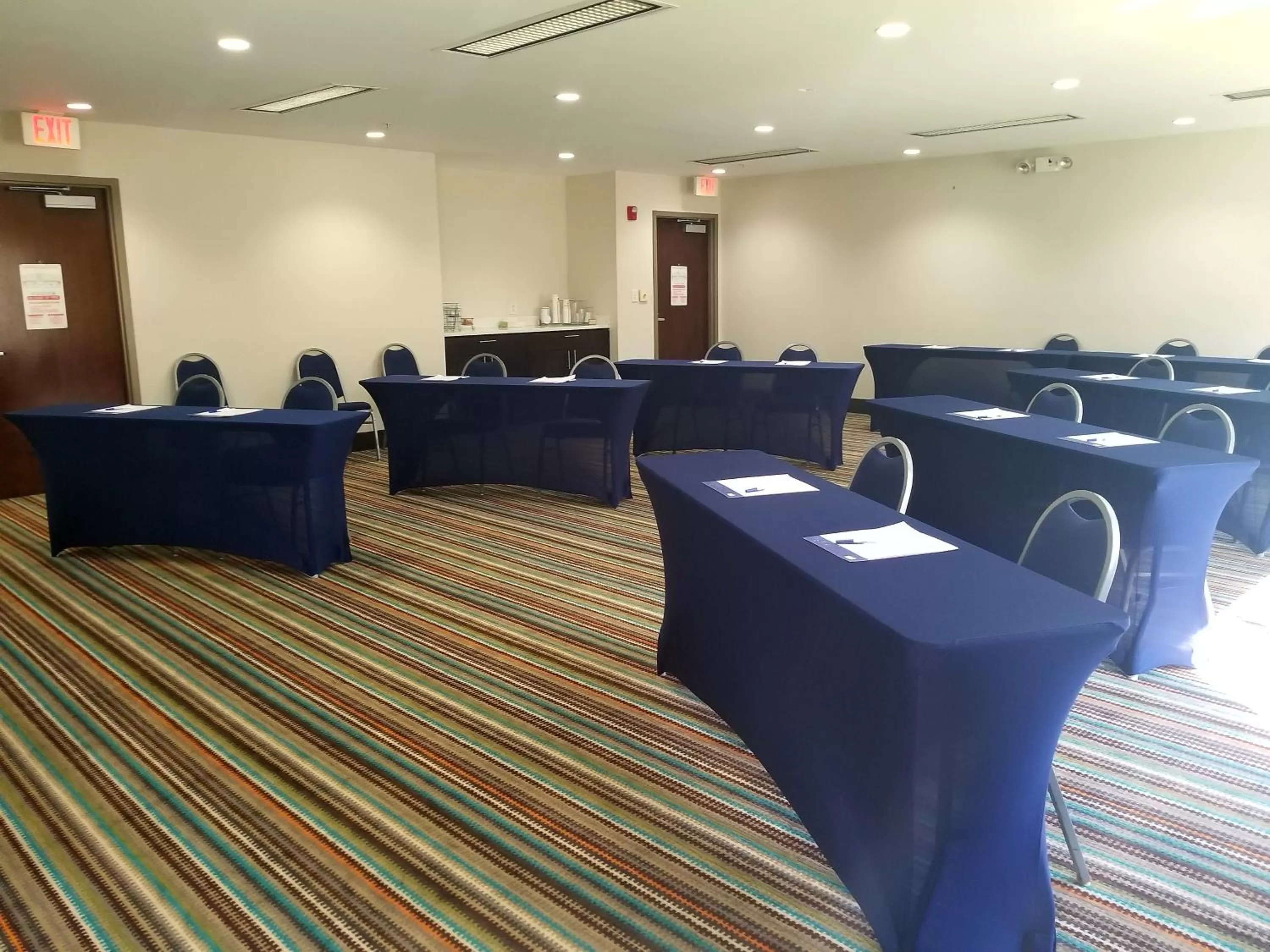 Meeting/conference room in Holiday Inn Express Hotel & Suites Mebane by IHG