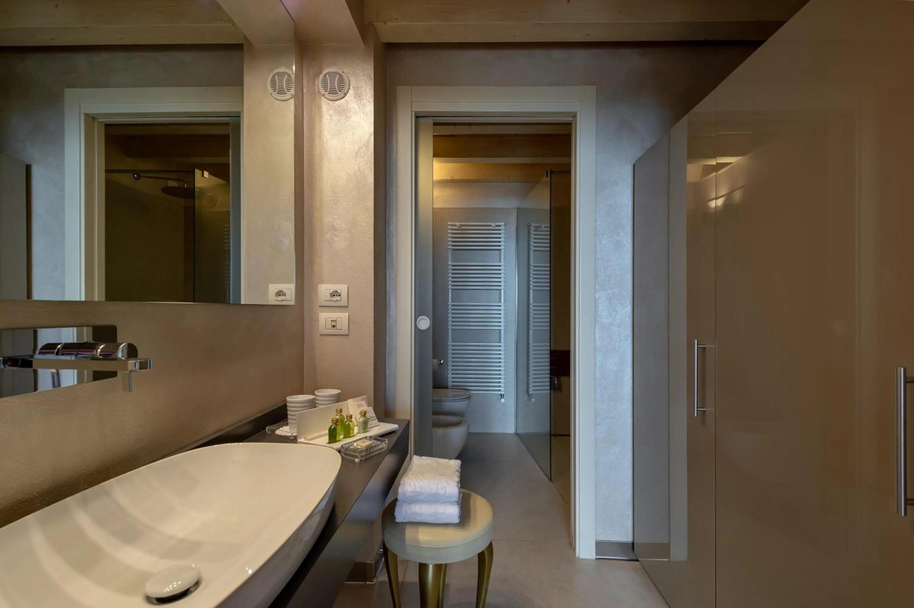 Bathroom in Olivi Hotel & Natural Spa