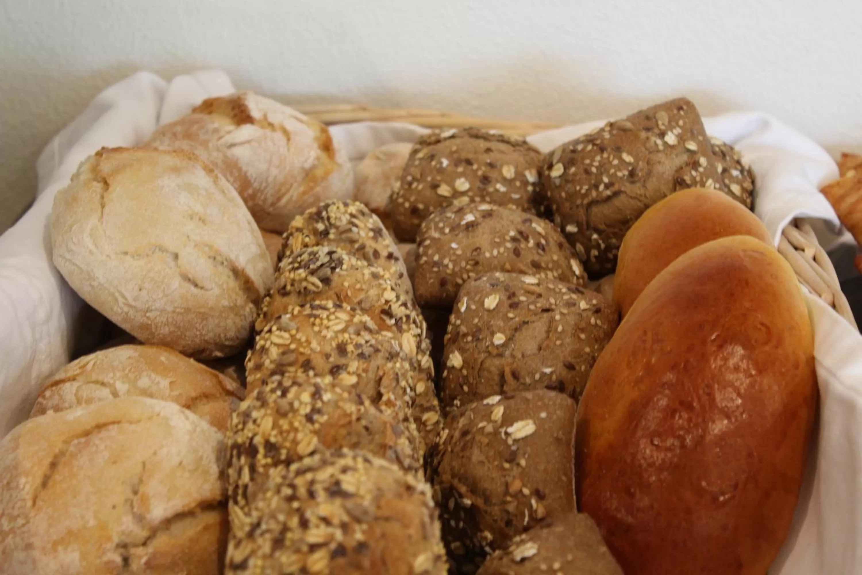 Continental breakfast in Hotel Santo Antonio Da Baia