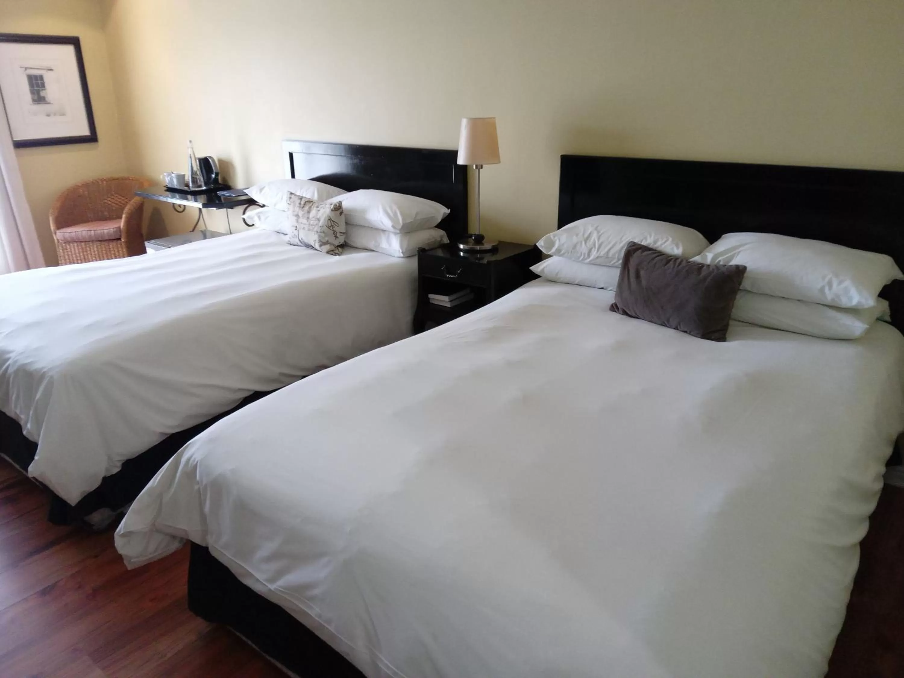 Shower, Bed in Protea Hotel by Marriott Bloemfontein