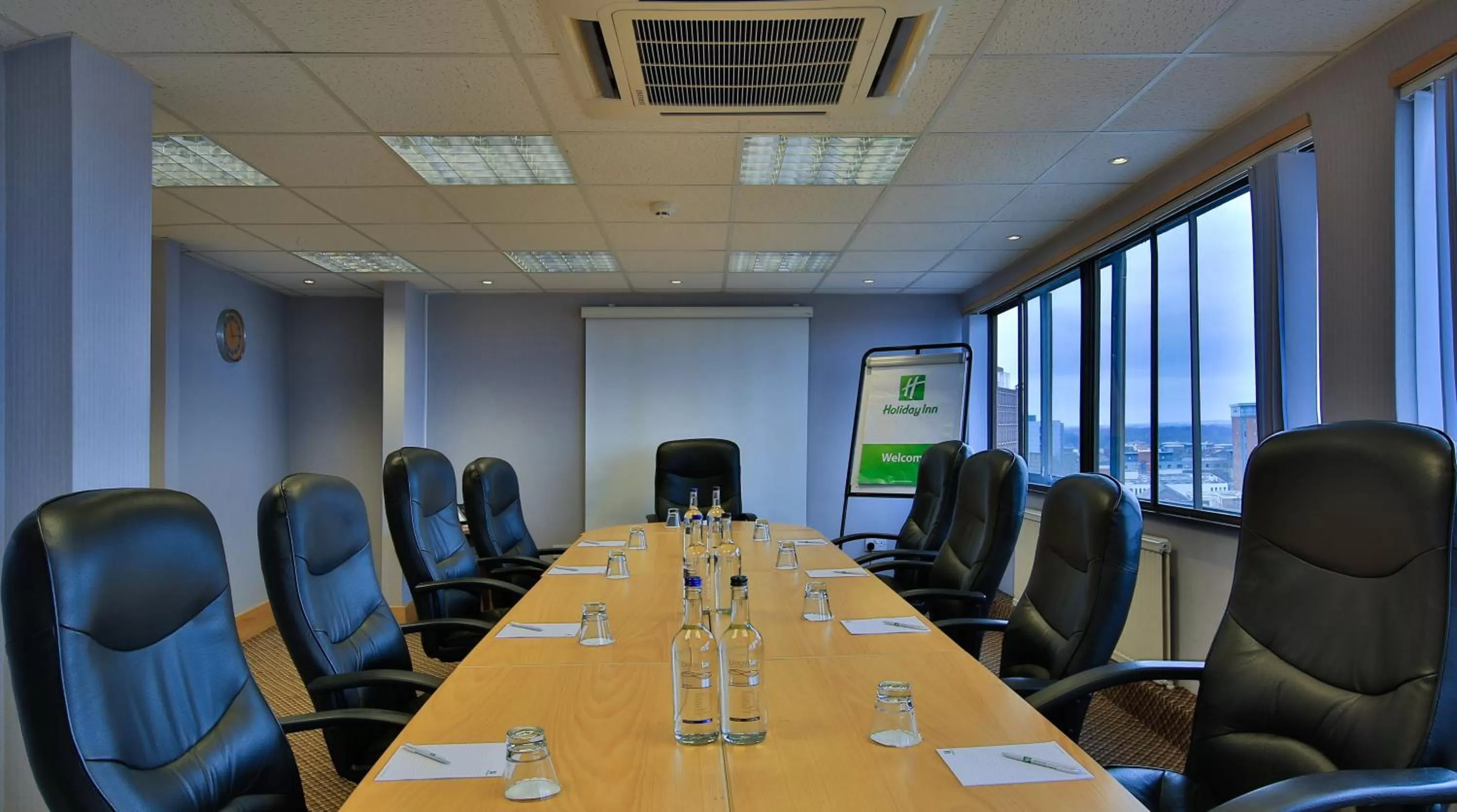 Meeting/conference room in Holiday Inn Preston by IHG