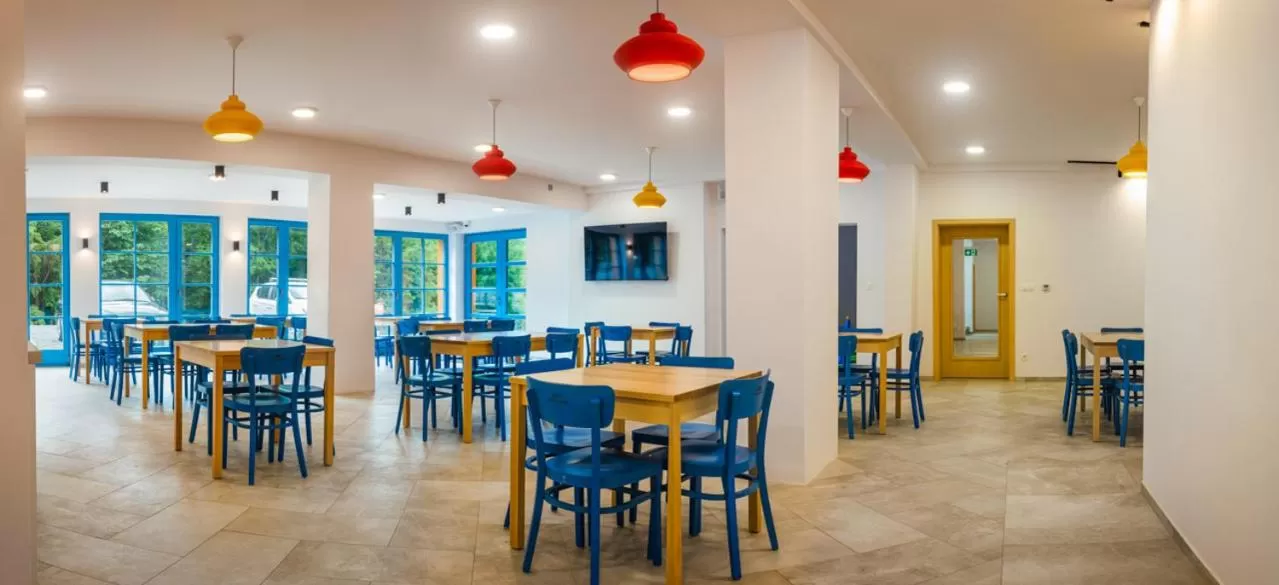 Communal lounge/ TV room in Hotel Edvard