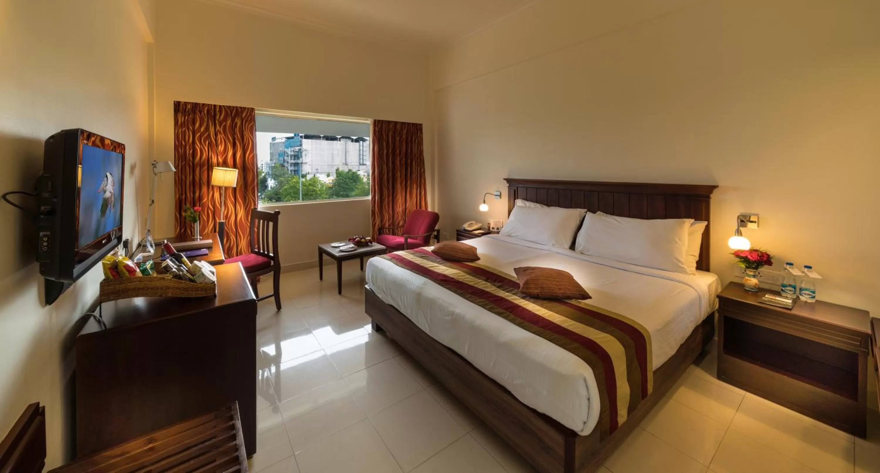 Bedroom, Bed in Fortune Pandiyan Hotel, Madurai - Member ITC Hotels' Group