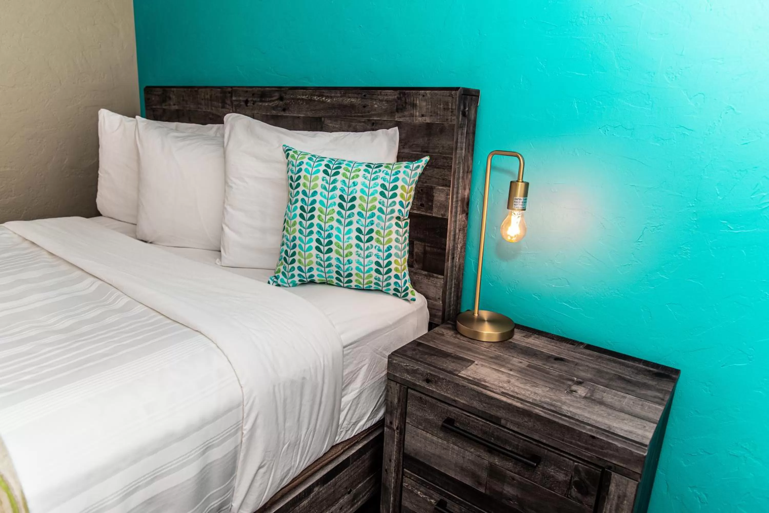 Bed in American Classic Inn