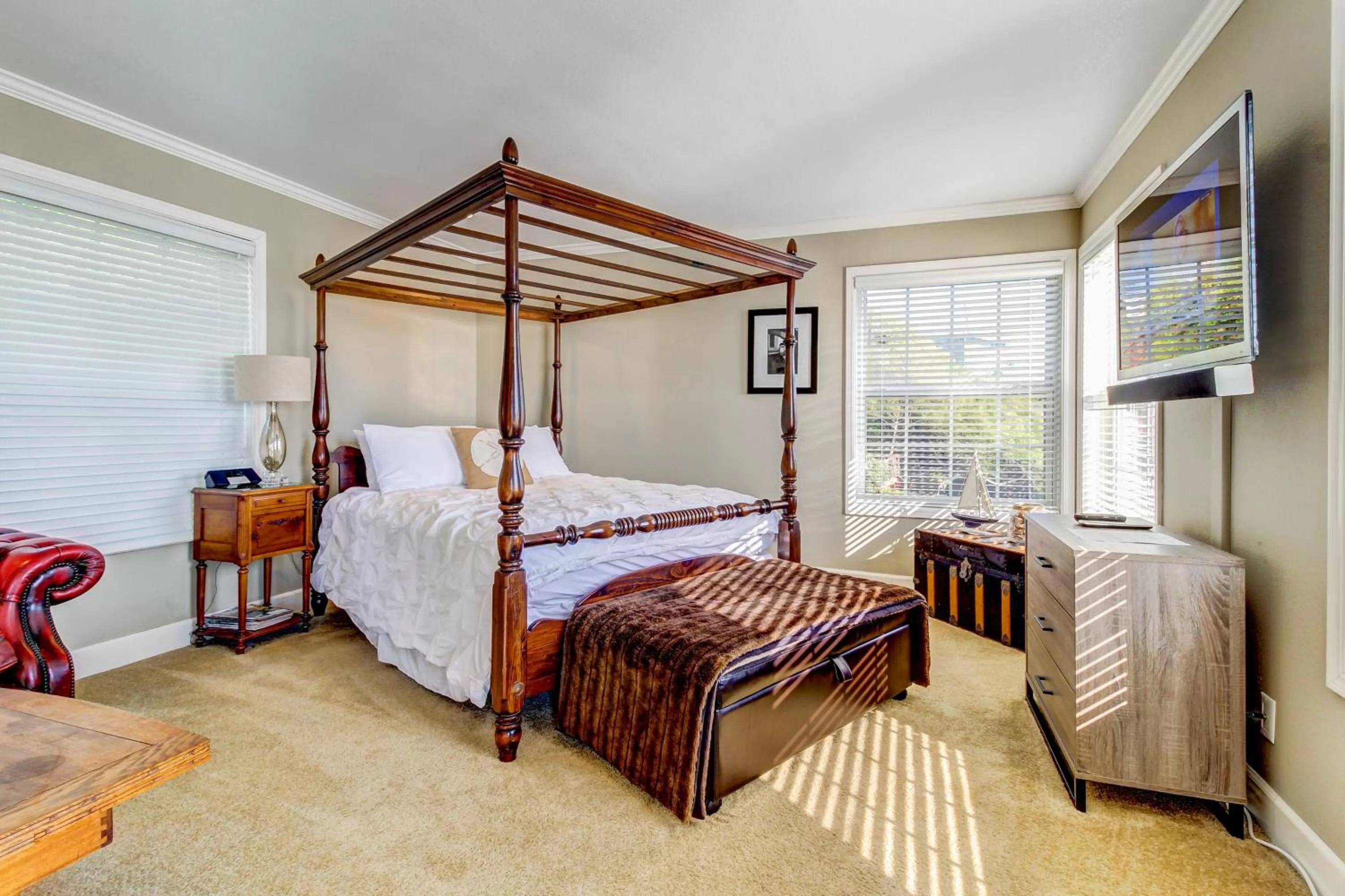 Bed in Bayside Cottage