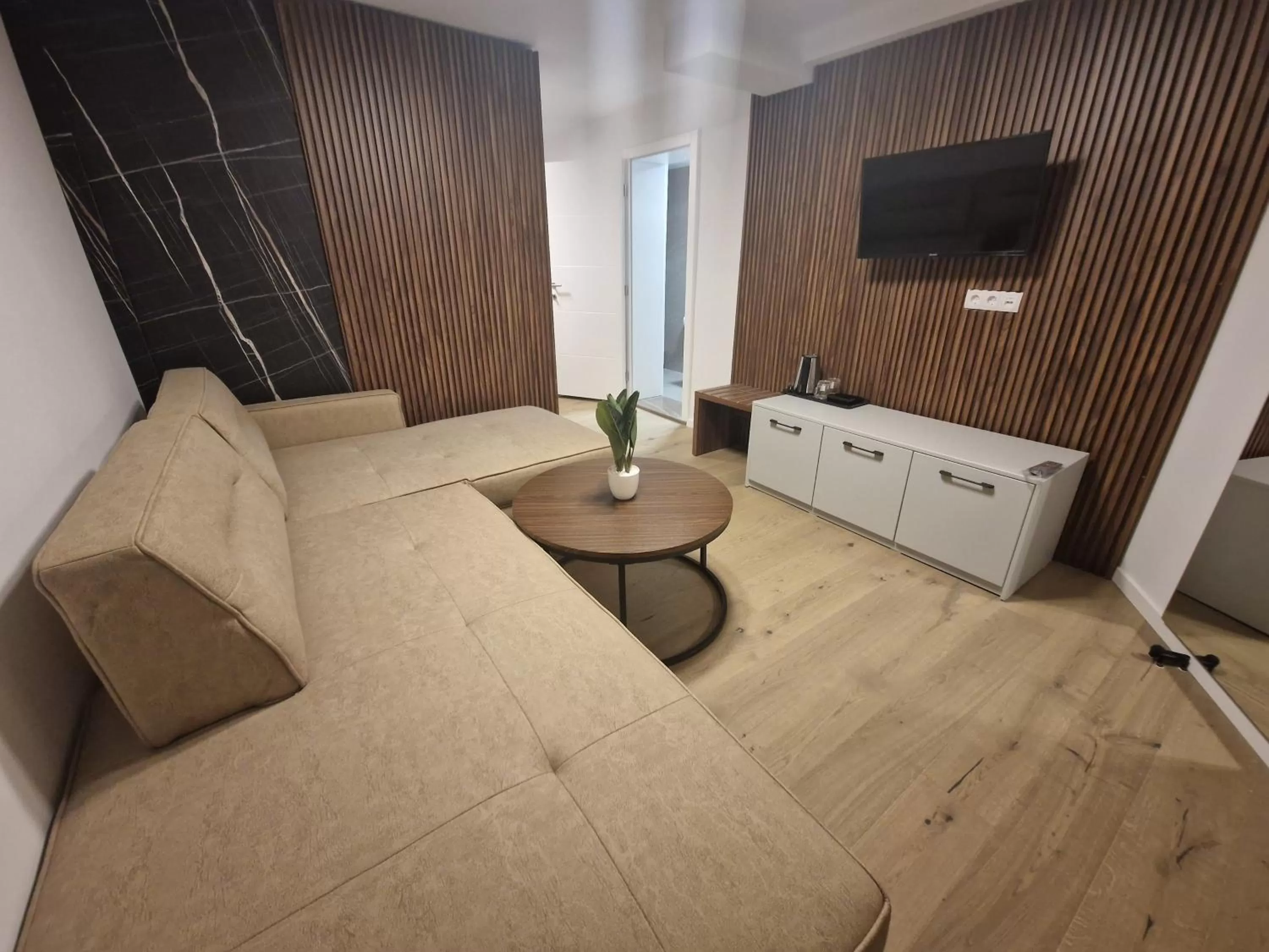 Photo of the whole room in Hotel Lottstetten